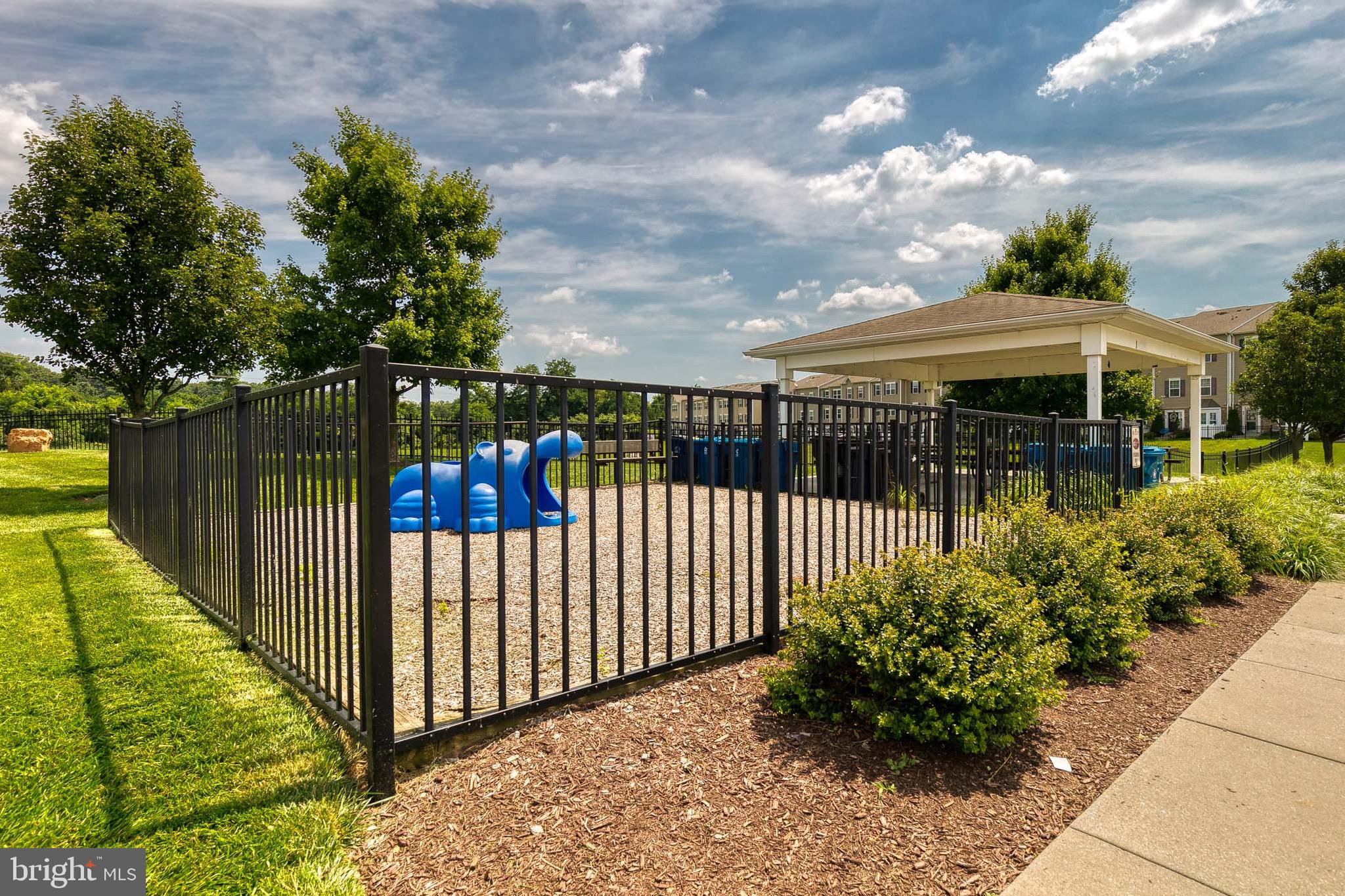 RESERVOIR RIDGE - Residential