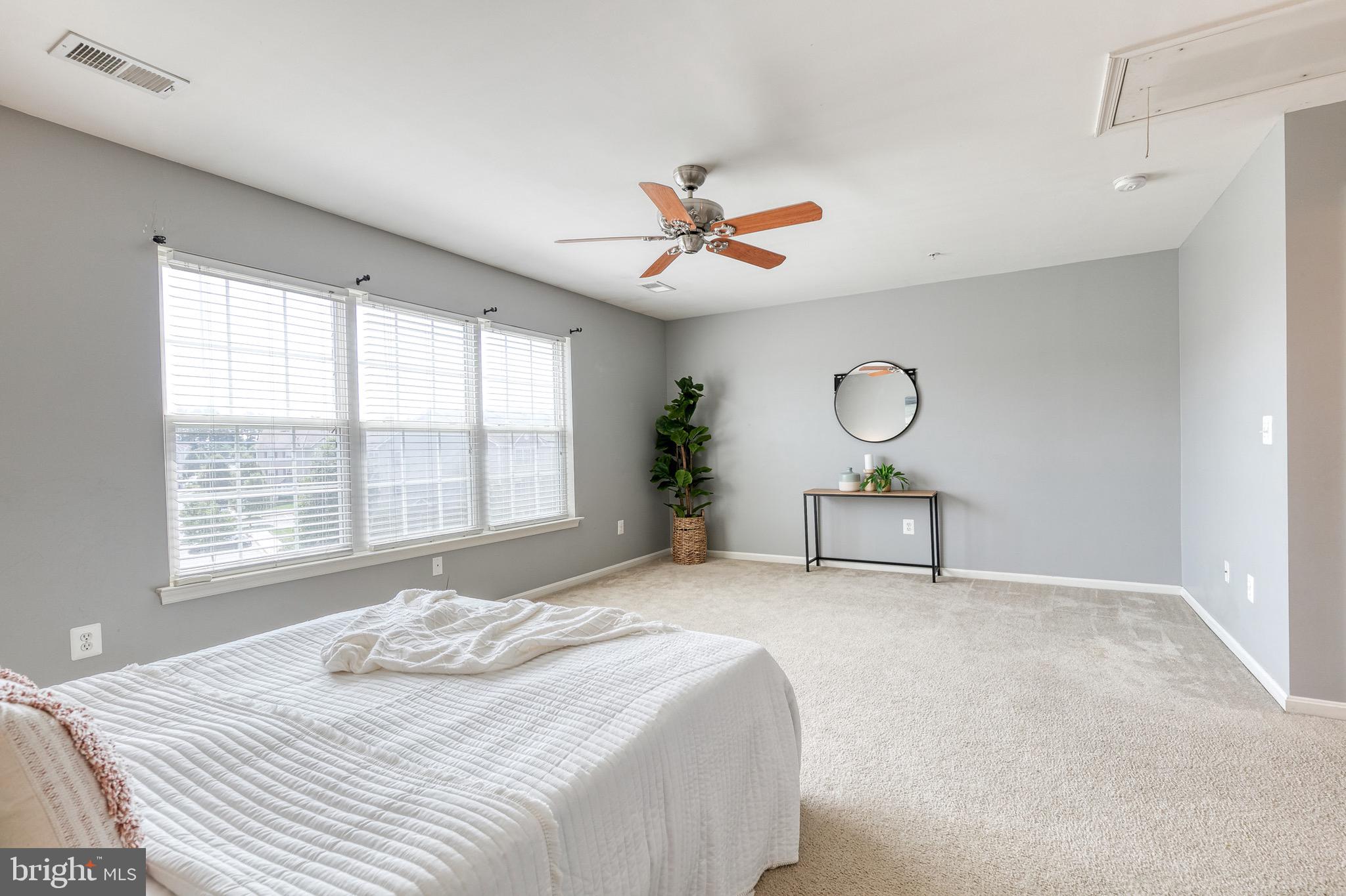 RESERVOIR RIDGE - Residential