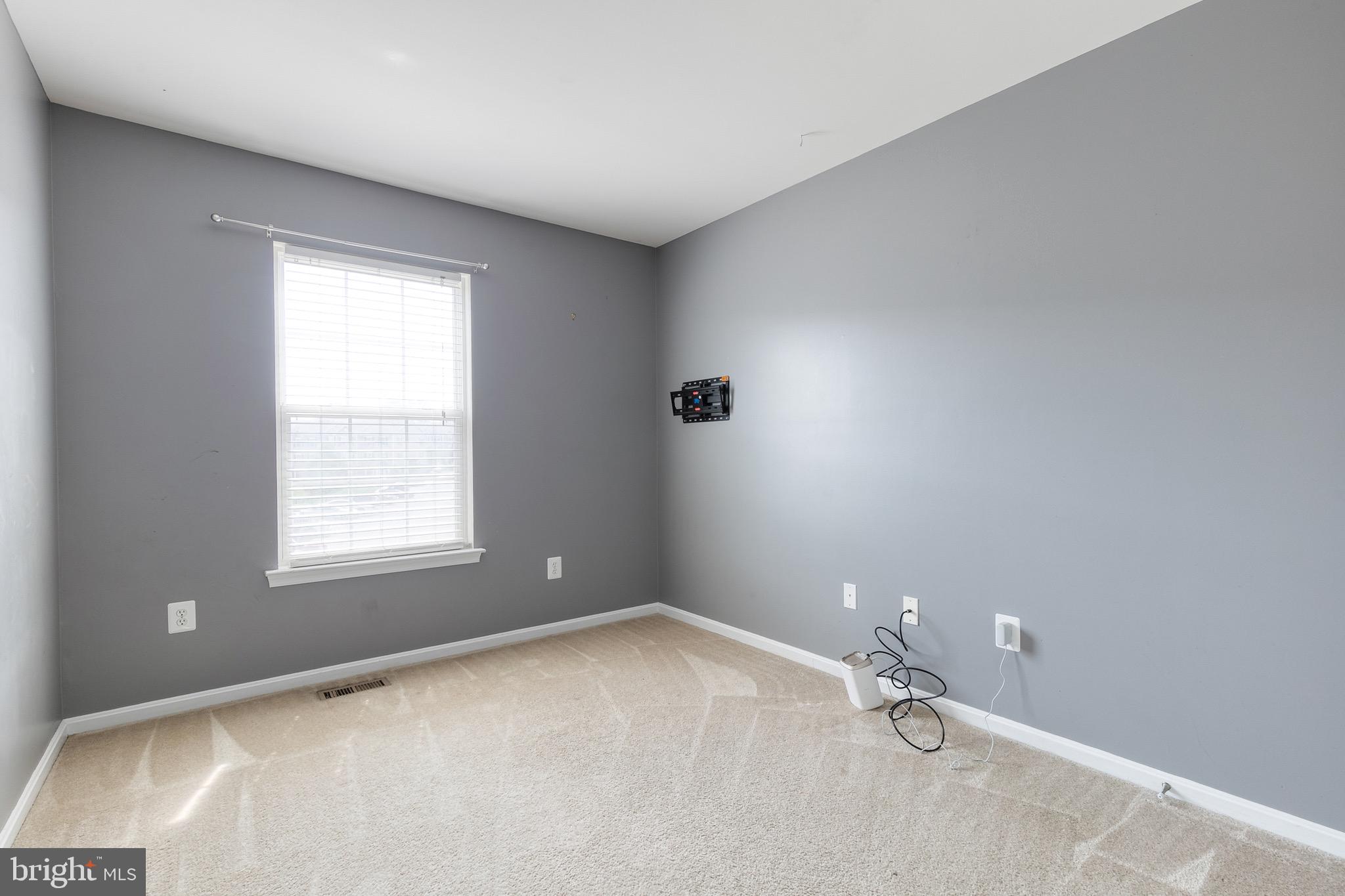 RESERVOIR RIDGE - Residential