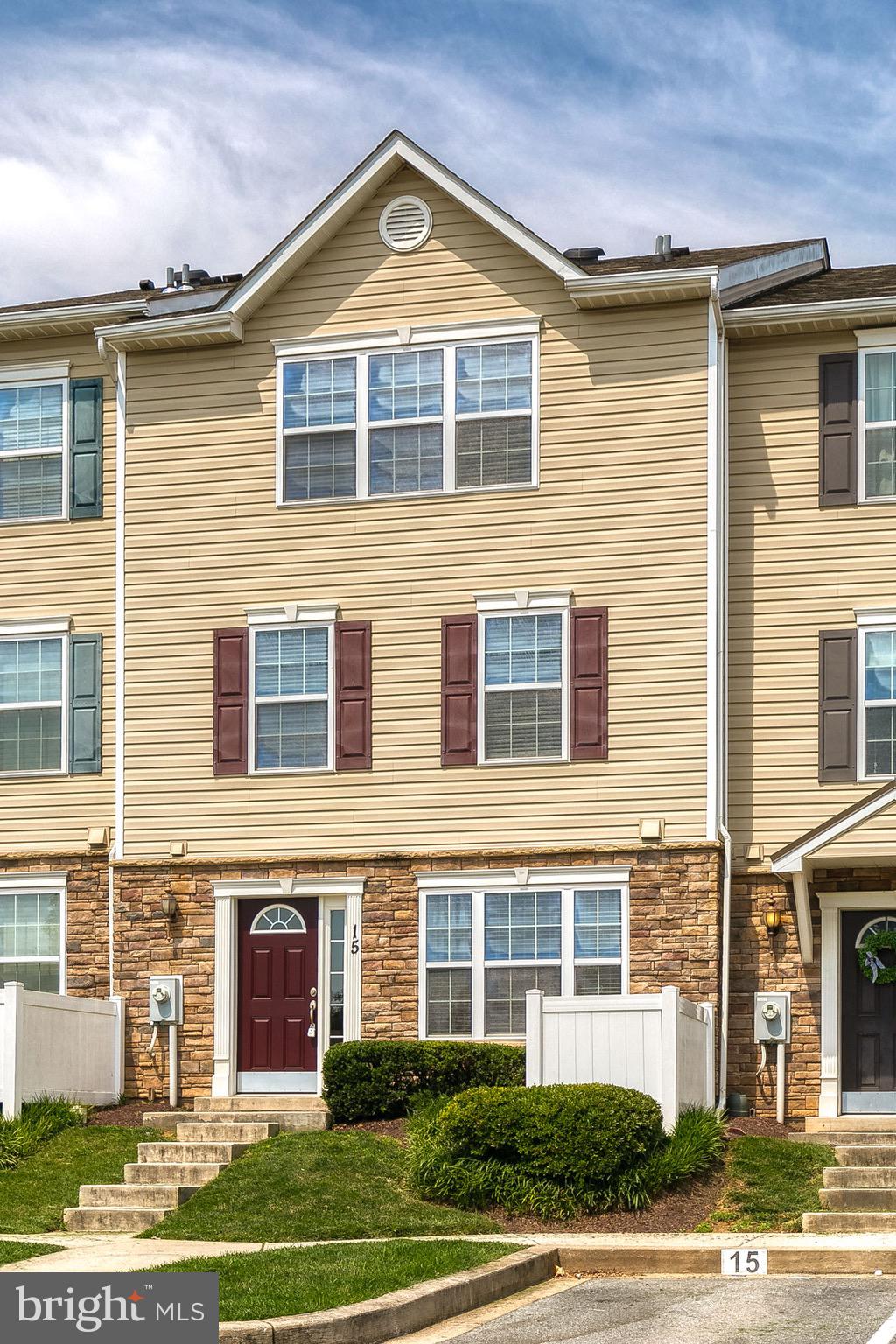 RESERVOIR RIDGE - Residential