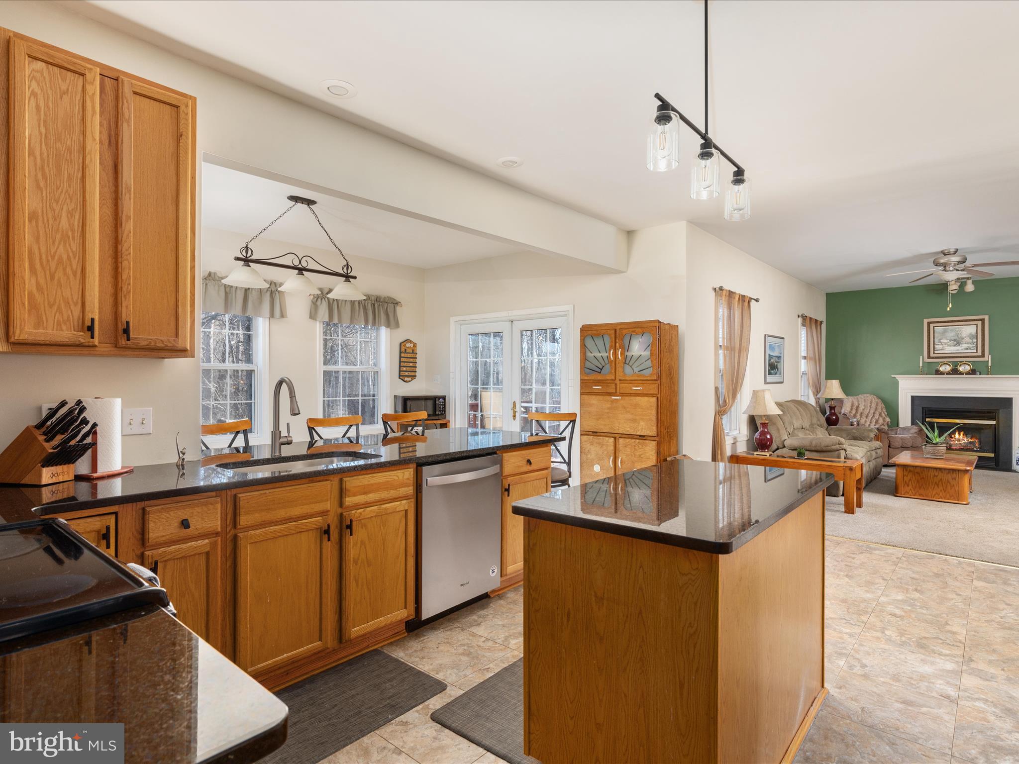 WOODBRIER MANOR - Residential