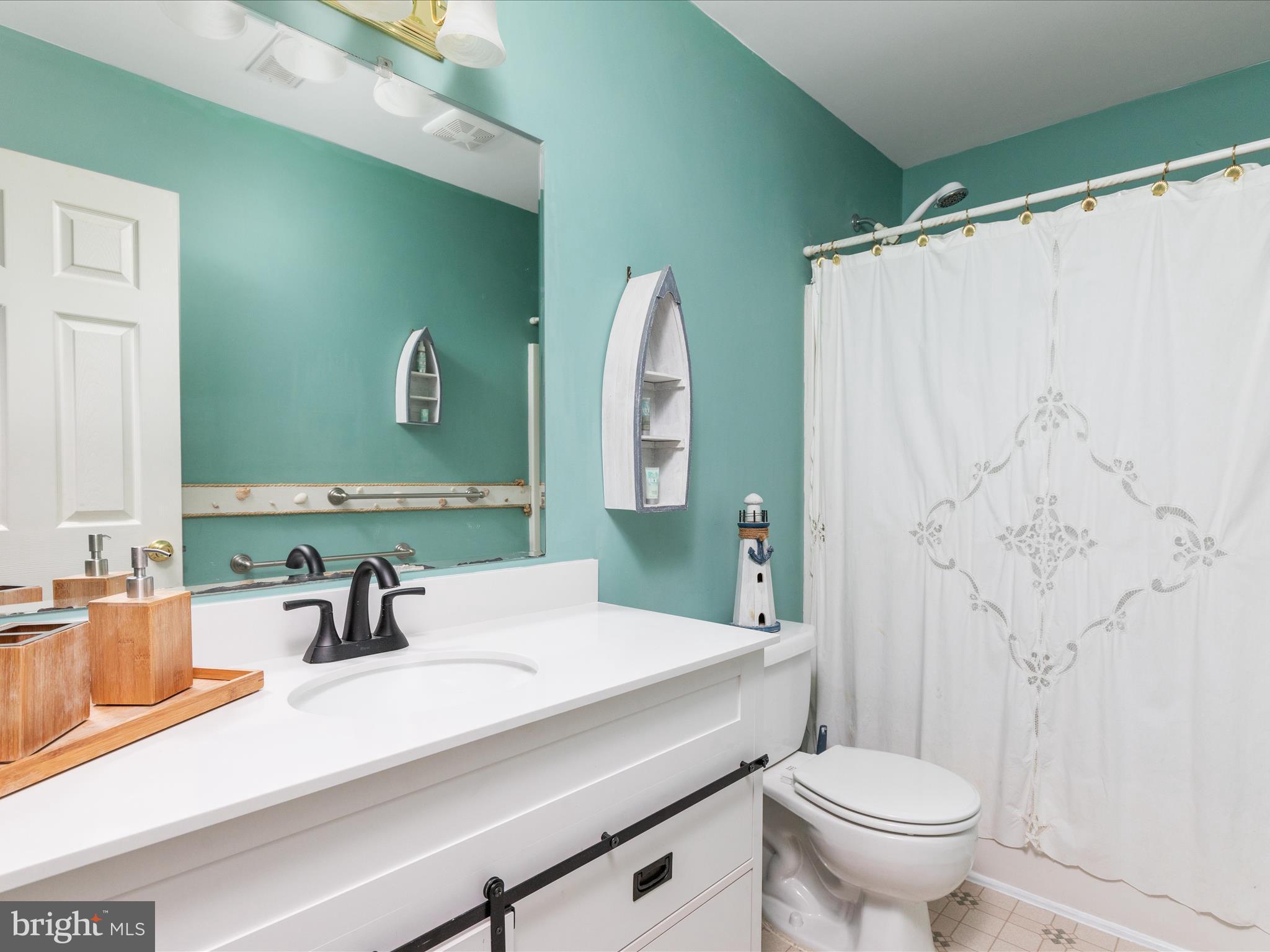 WOODBRIER MANOR - Residential