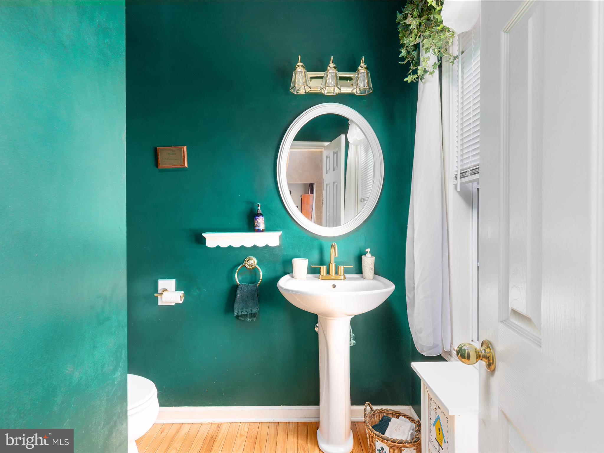 WOODBRIER MANOR - Residential