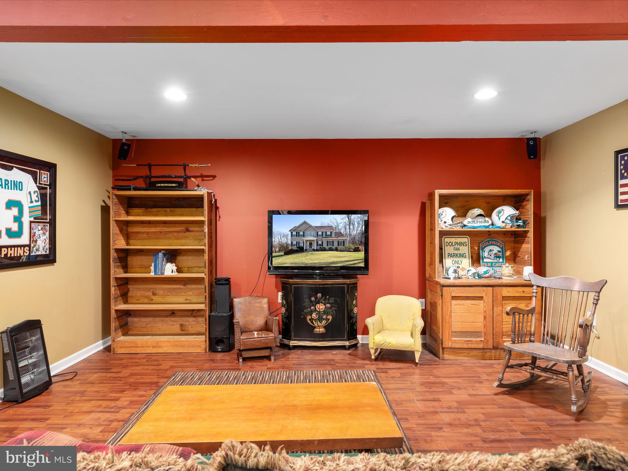 WOODBRIER MANOR - Residential