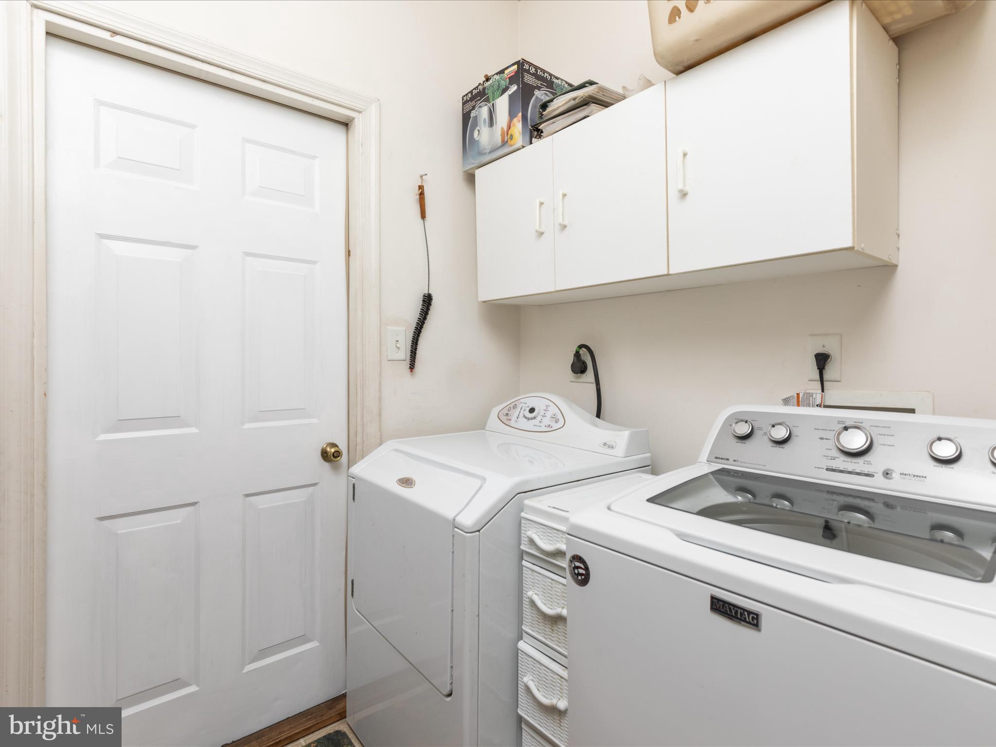 WOODBRIER MANOR - Residential