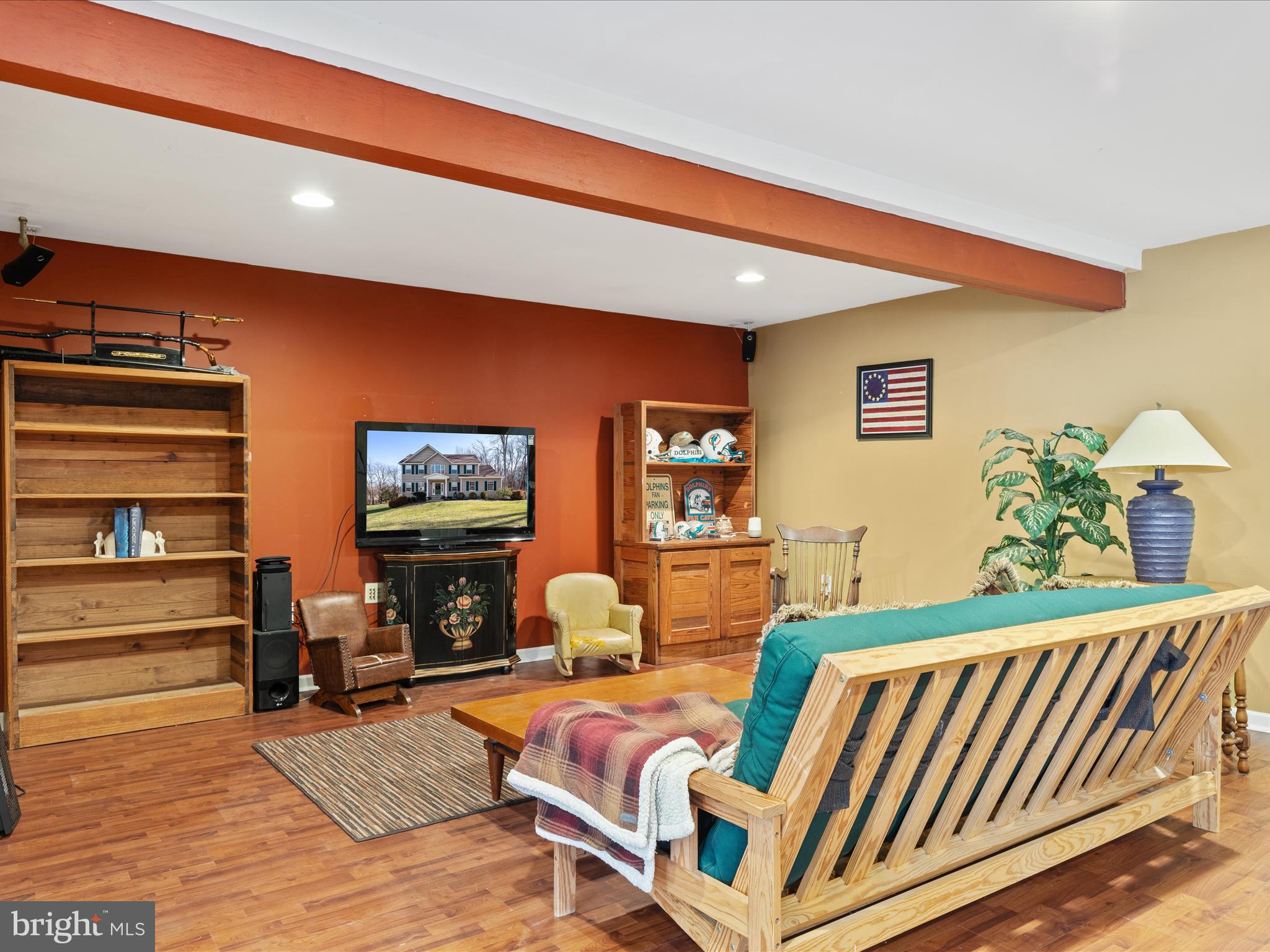 WOODBRIER MANOR - Residential