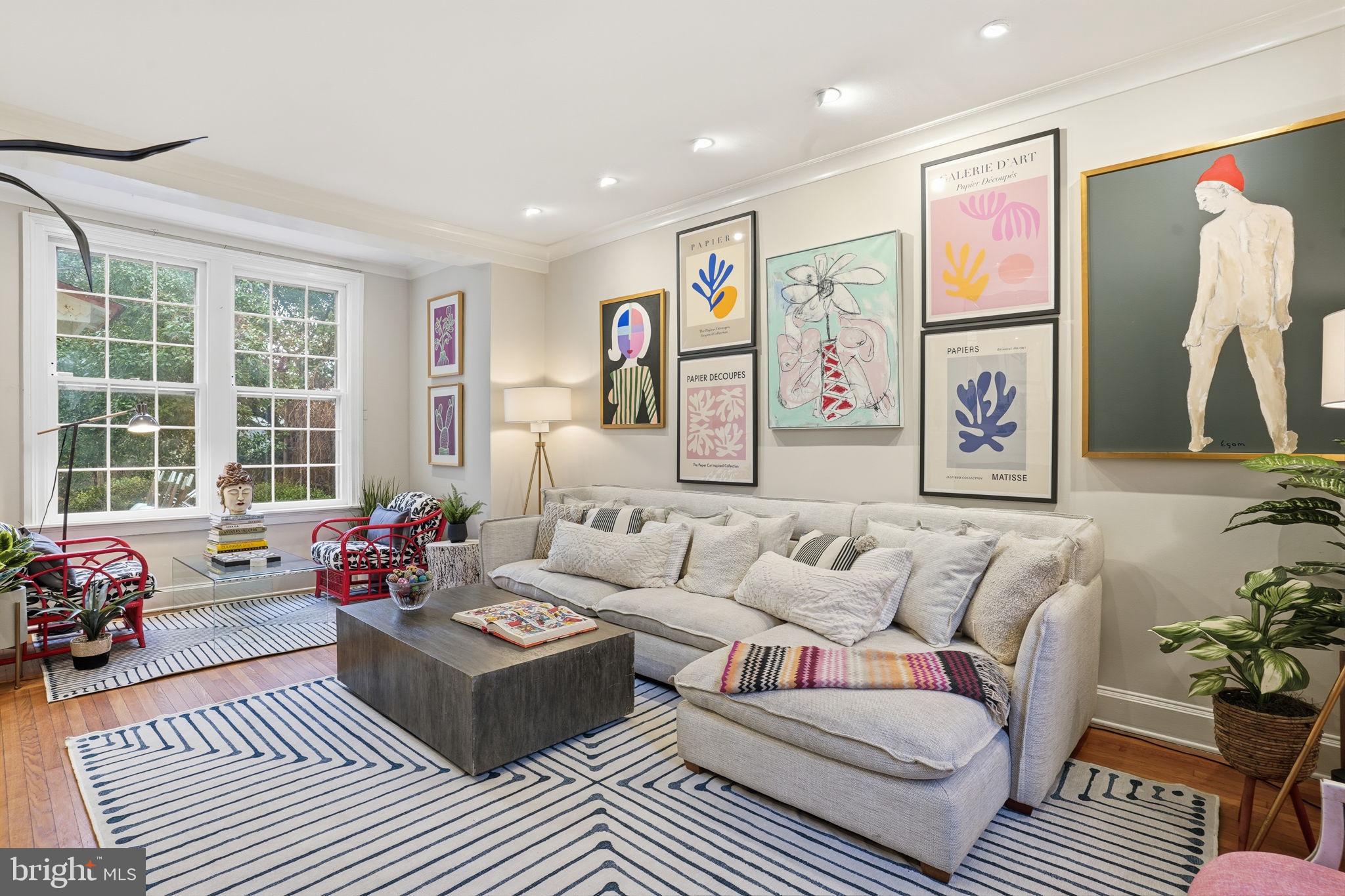 EASTON - Residential