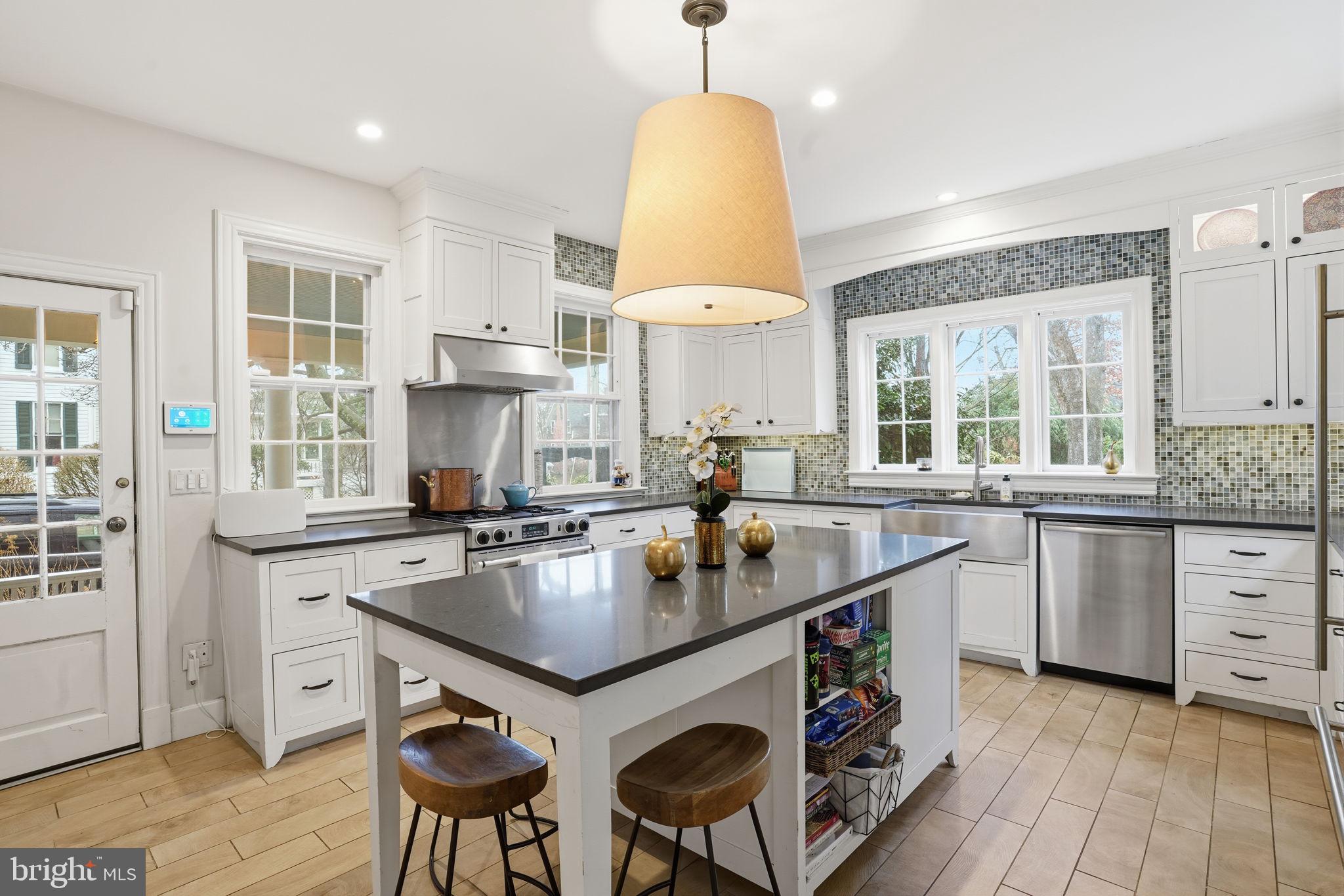 EASTON - Residential