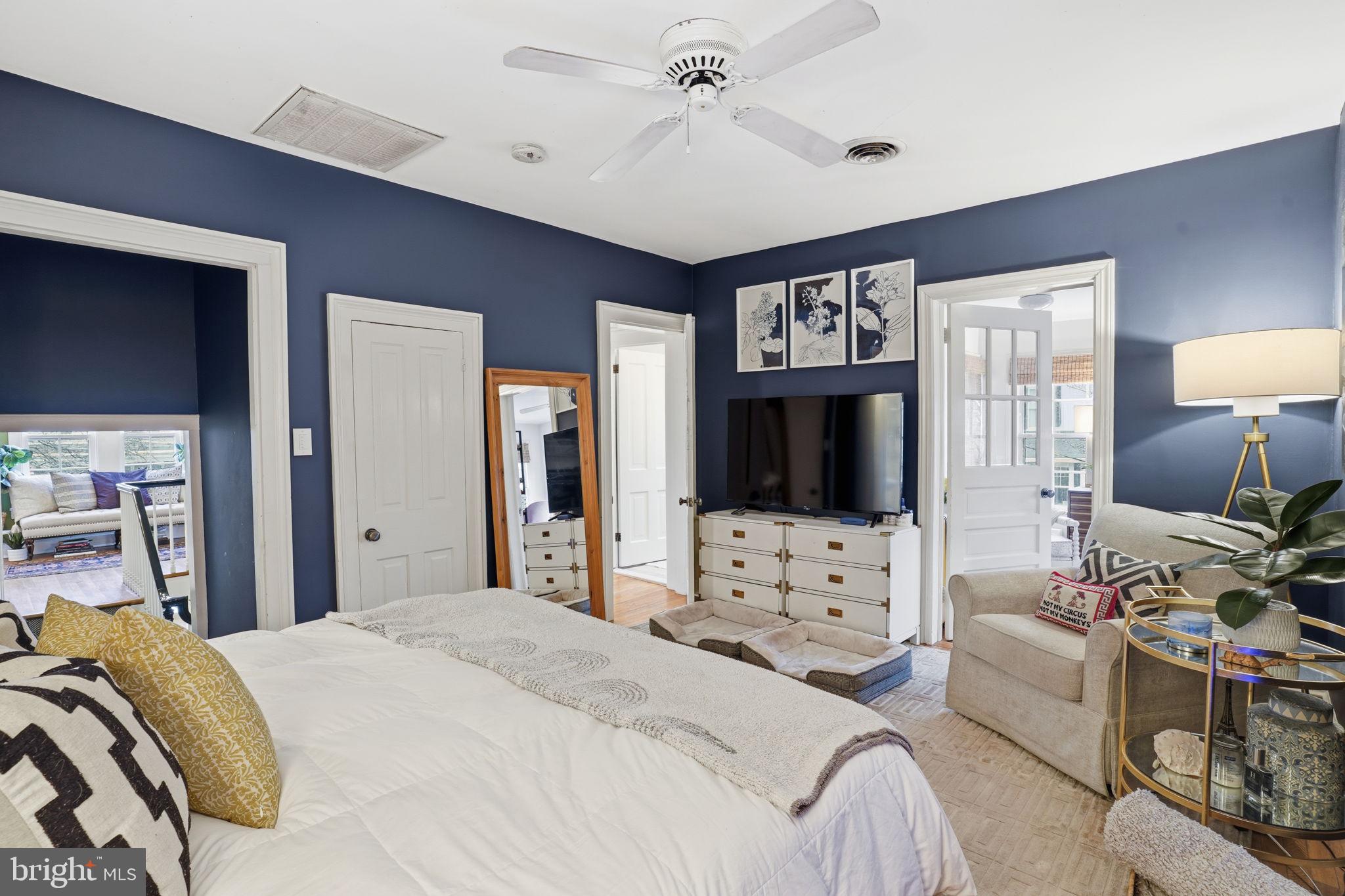 EASTON - Residential