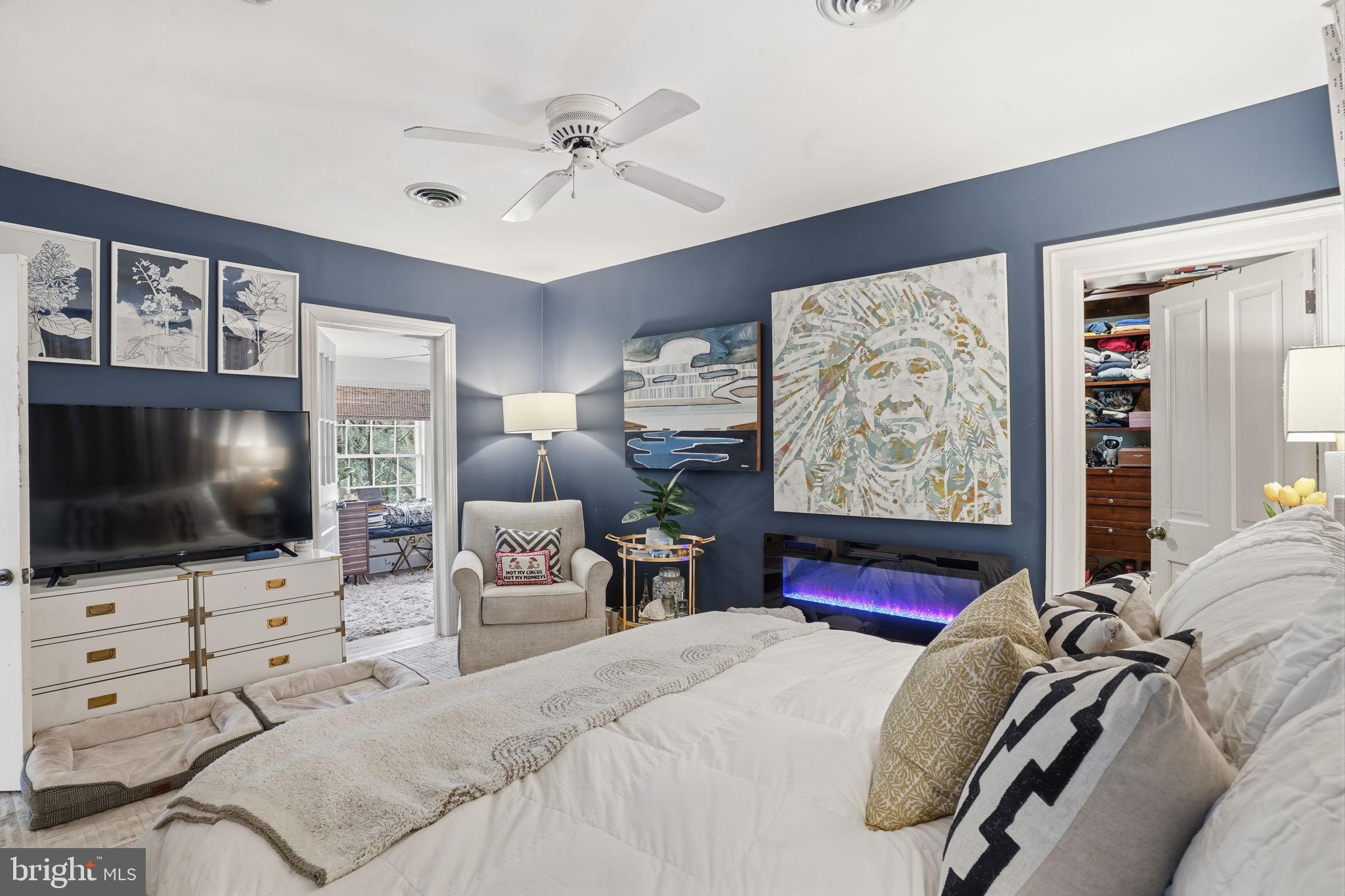 EASTON - Residential