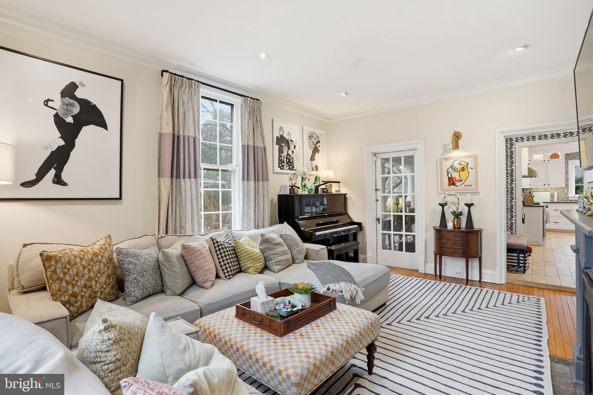 EASTON - Residential