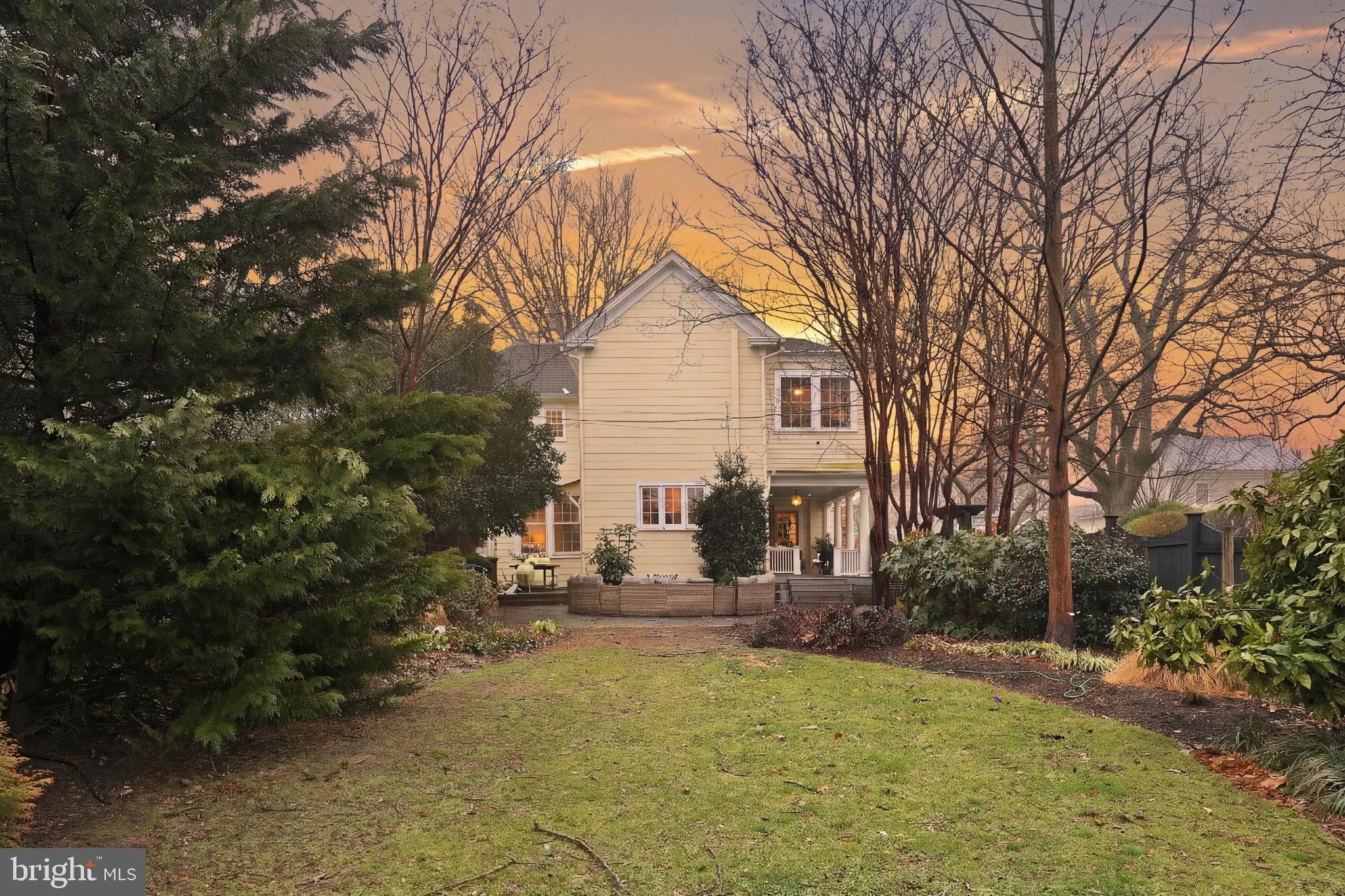 EASTON - Residential