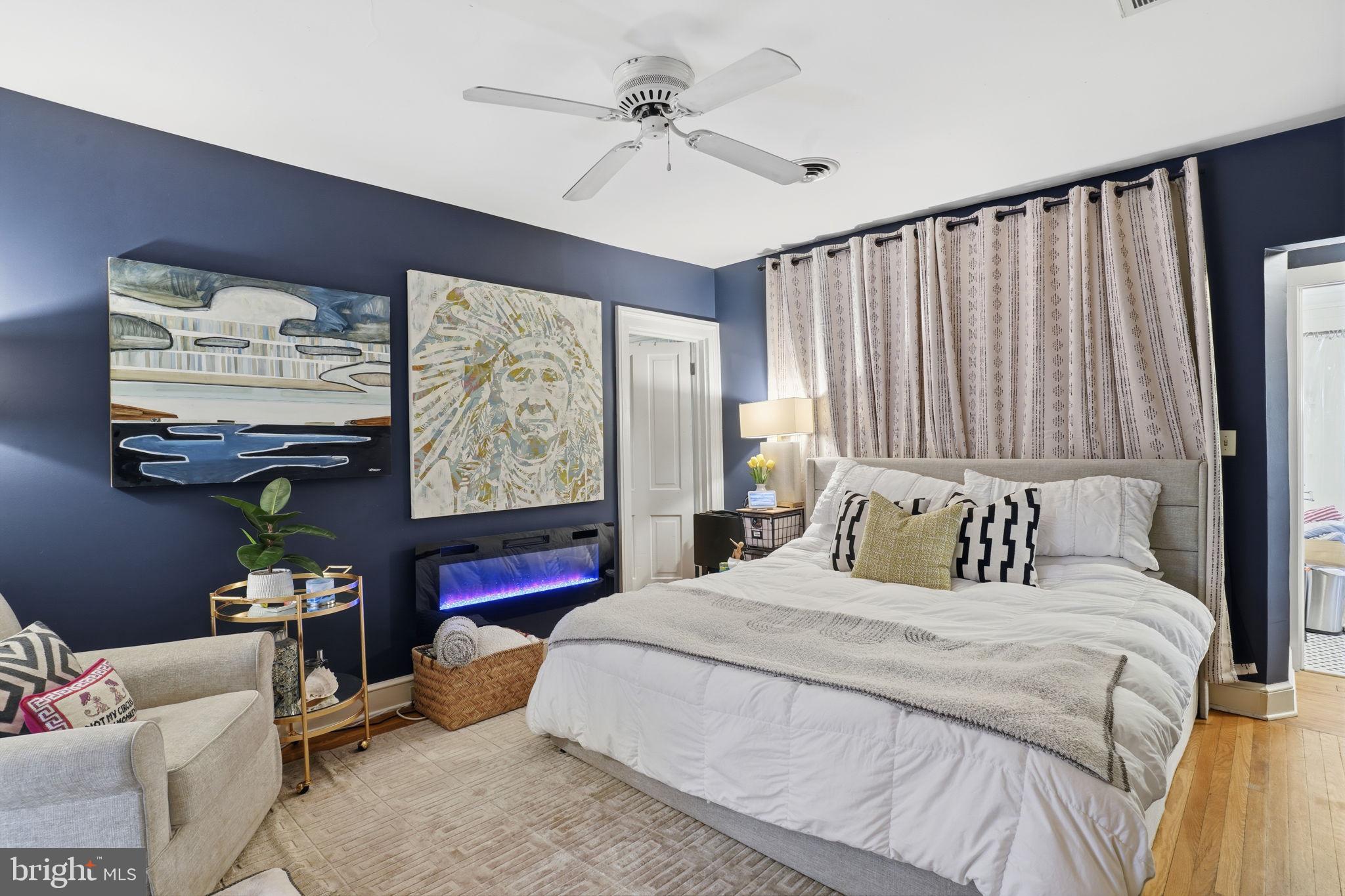 EASTON - Residential