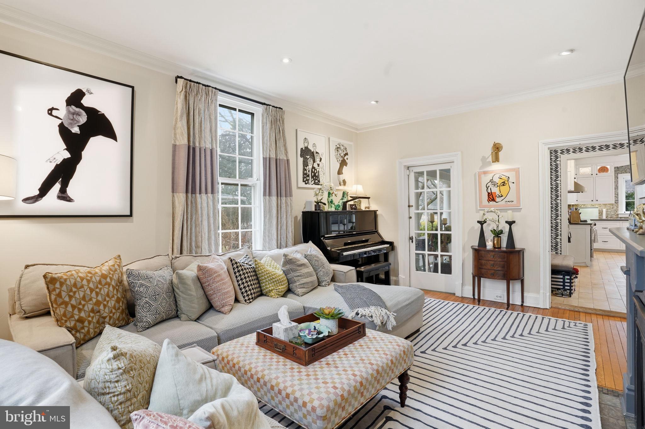 EASTON - Residential