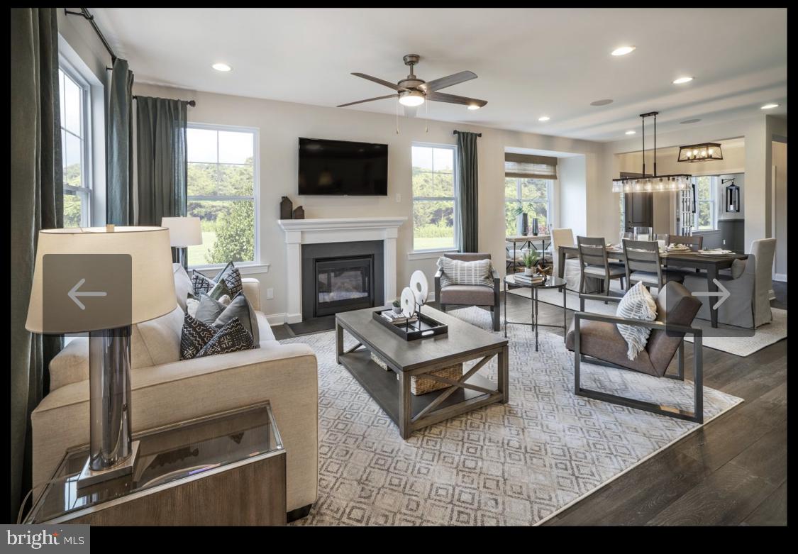 HILLSTONE - Residential Lease