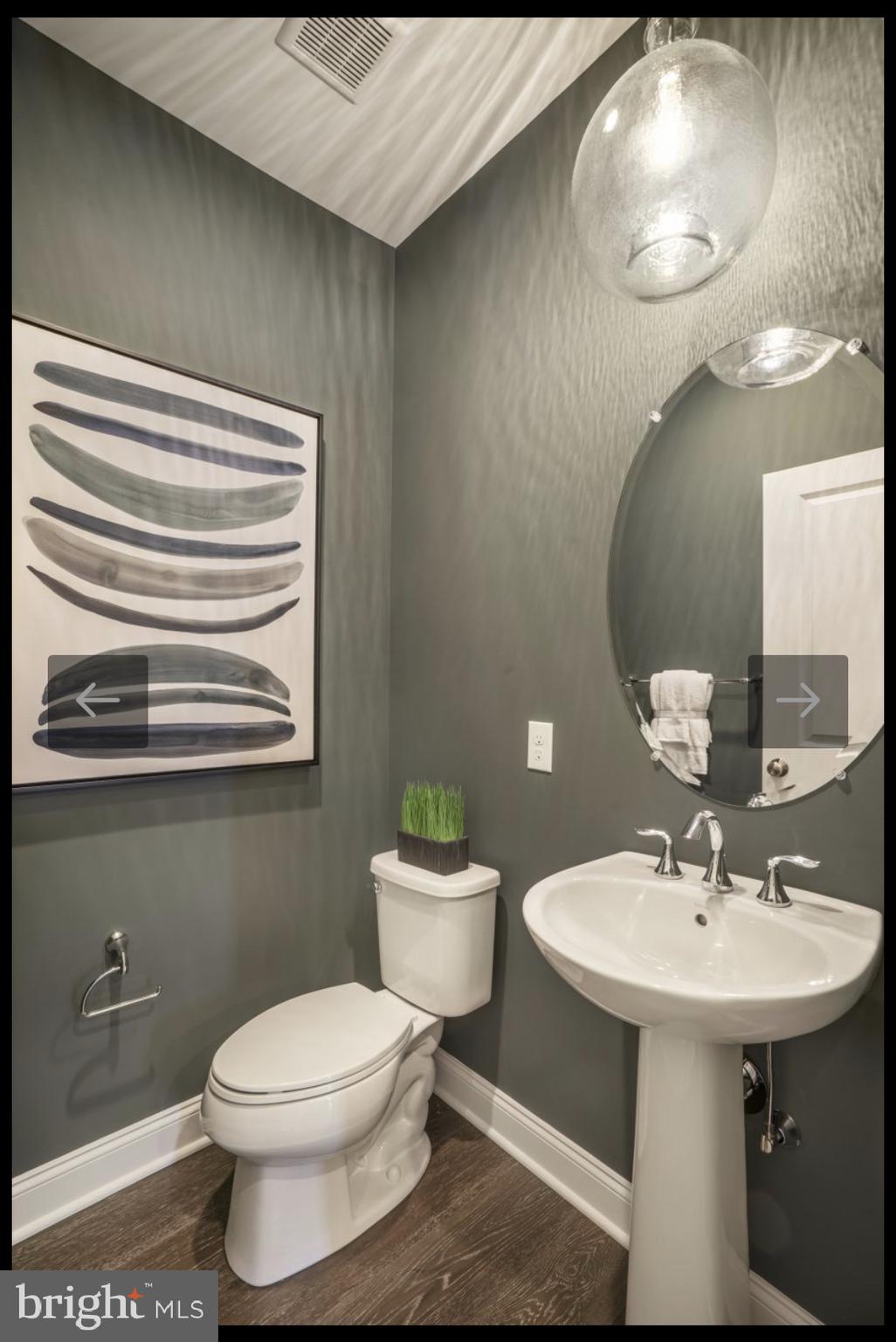 HILLSTONE - Residential Lease