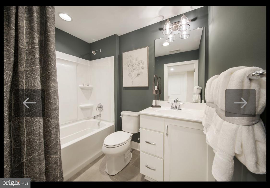 HILLSTONE - Residential Lease