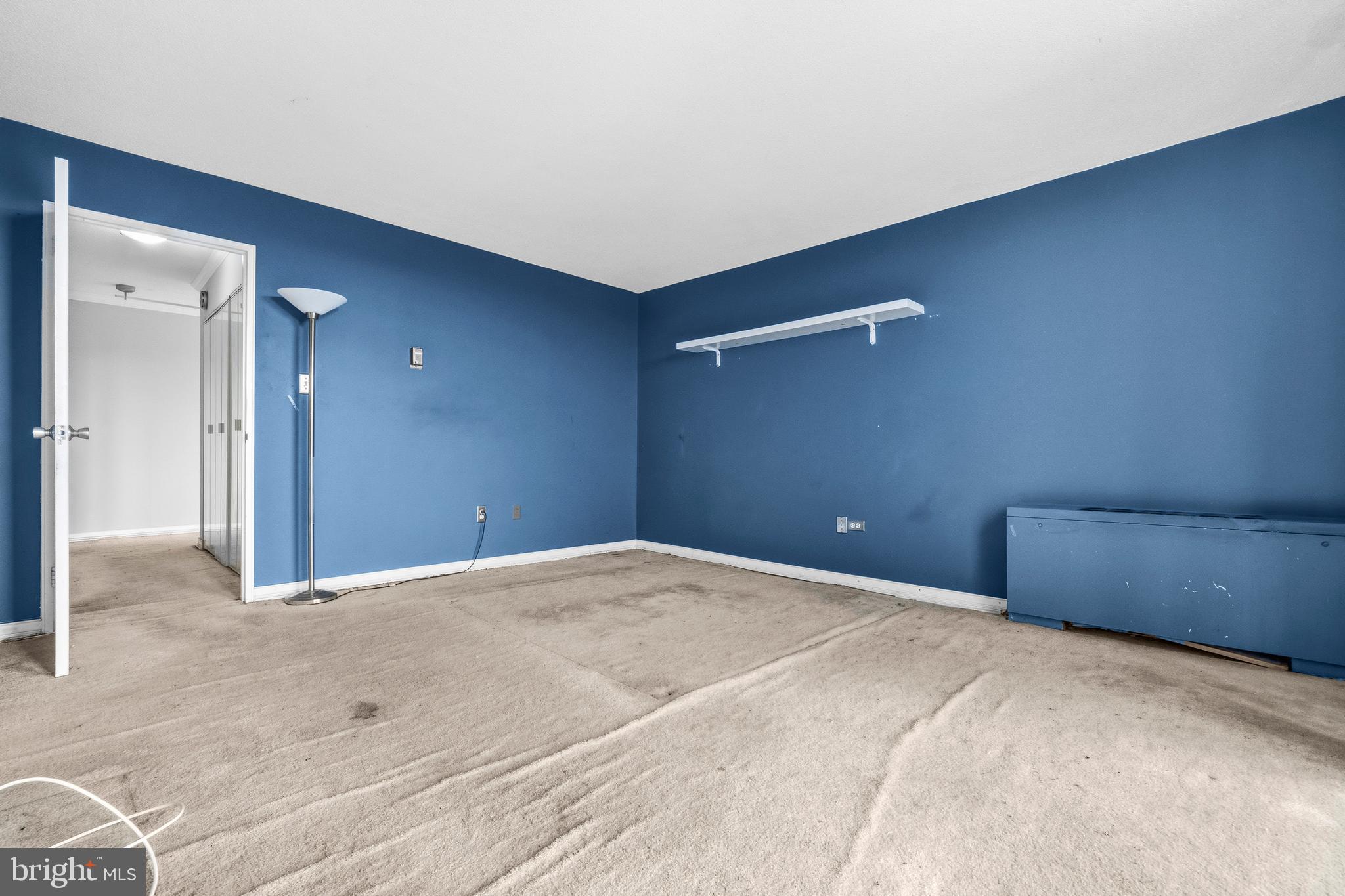 THE CARLTON - Residential