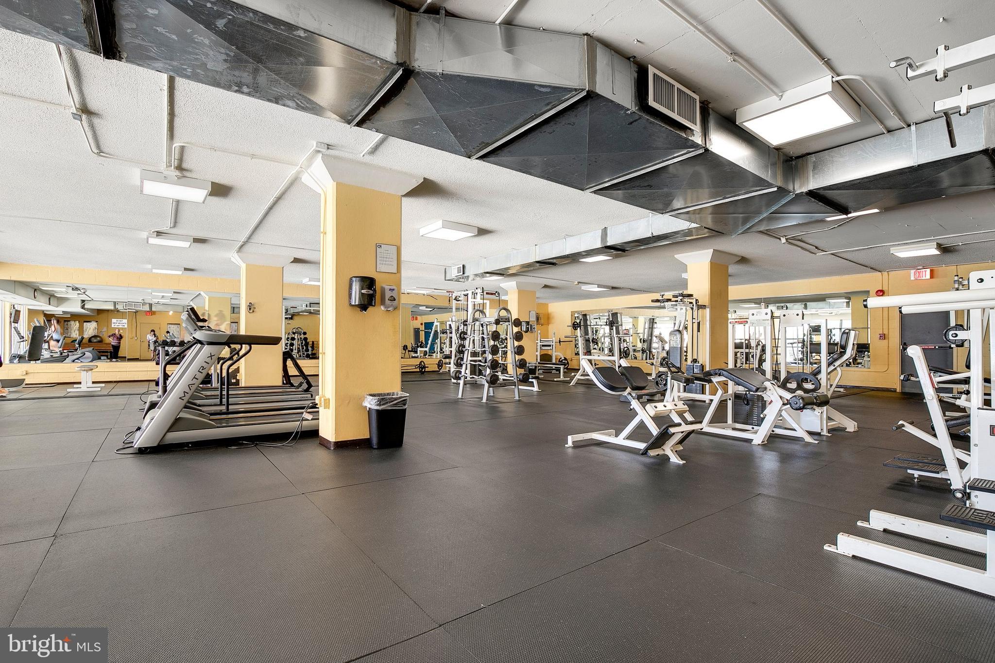 THE CARLTON - Residential