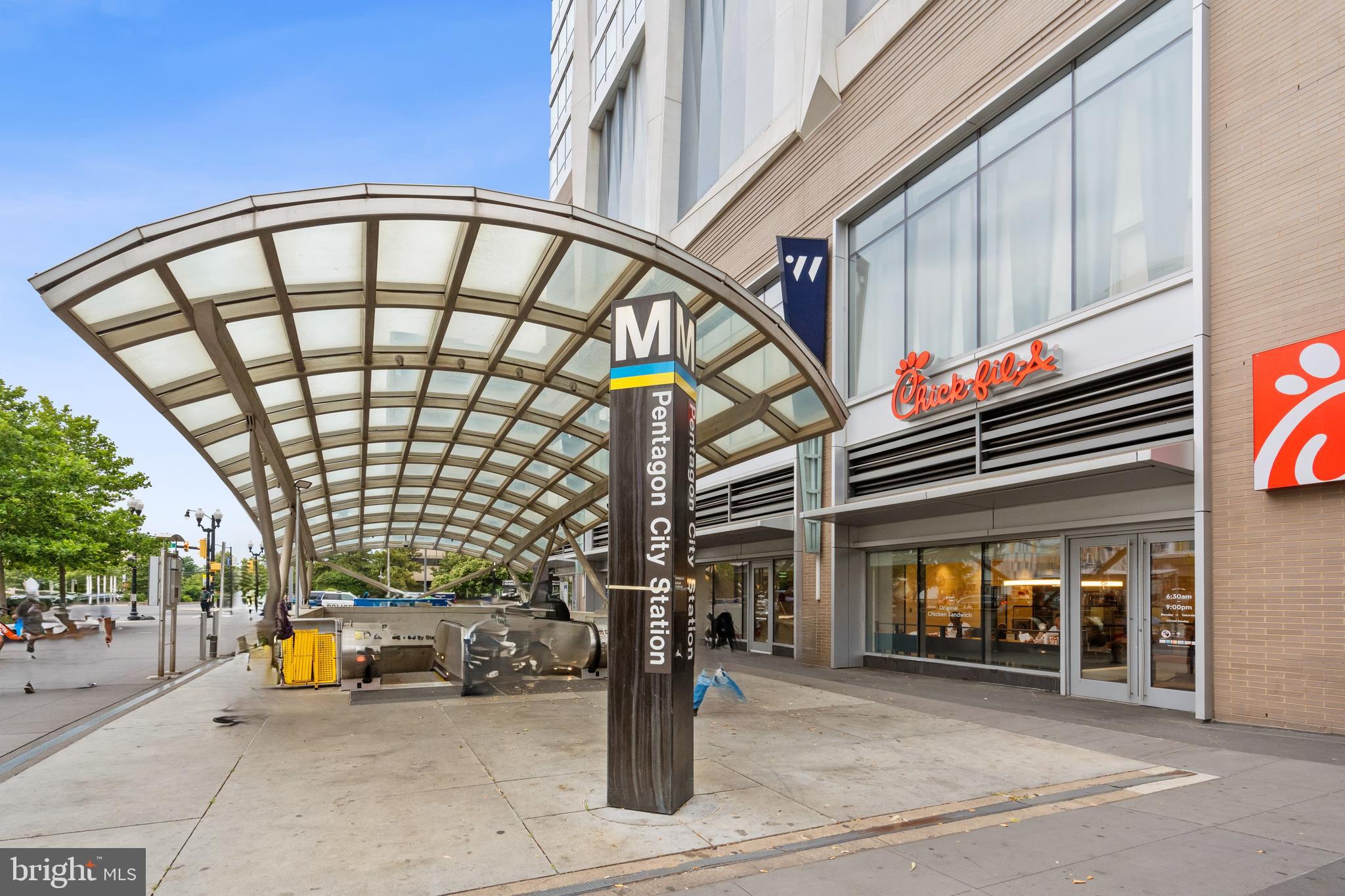 THE CARLTON - Residential