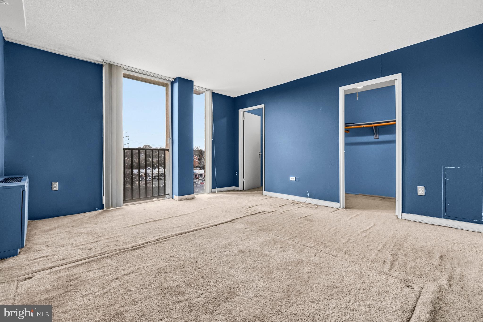 THE CARLTON - Residential