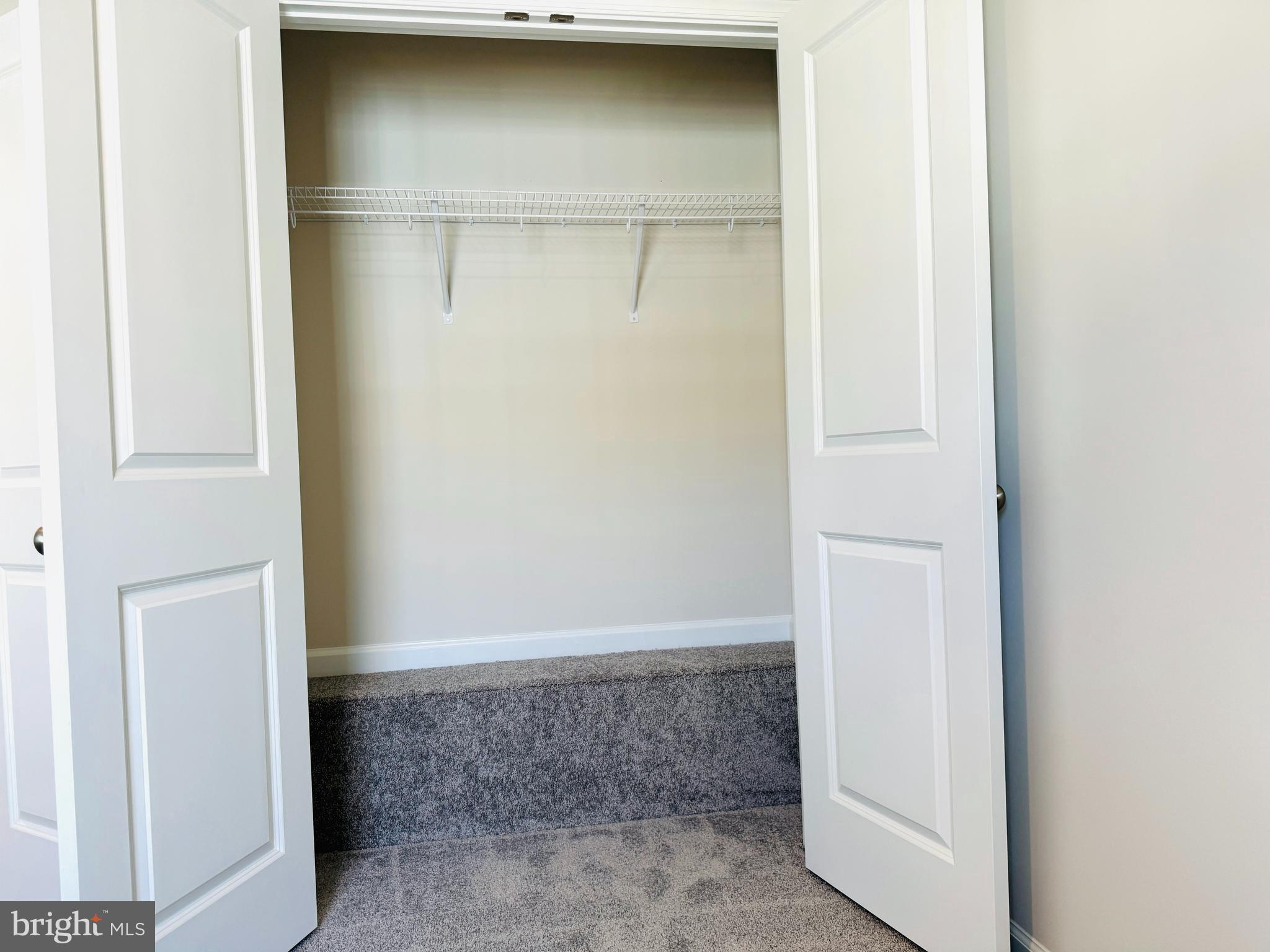 SHENANDOAH SPRINGS - Residential Lease