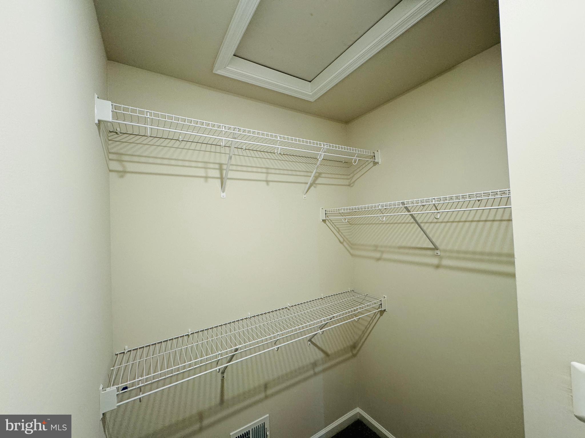 SHENANDOAH SPRINGS - Residential Lease