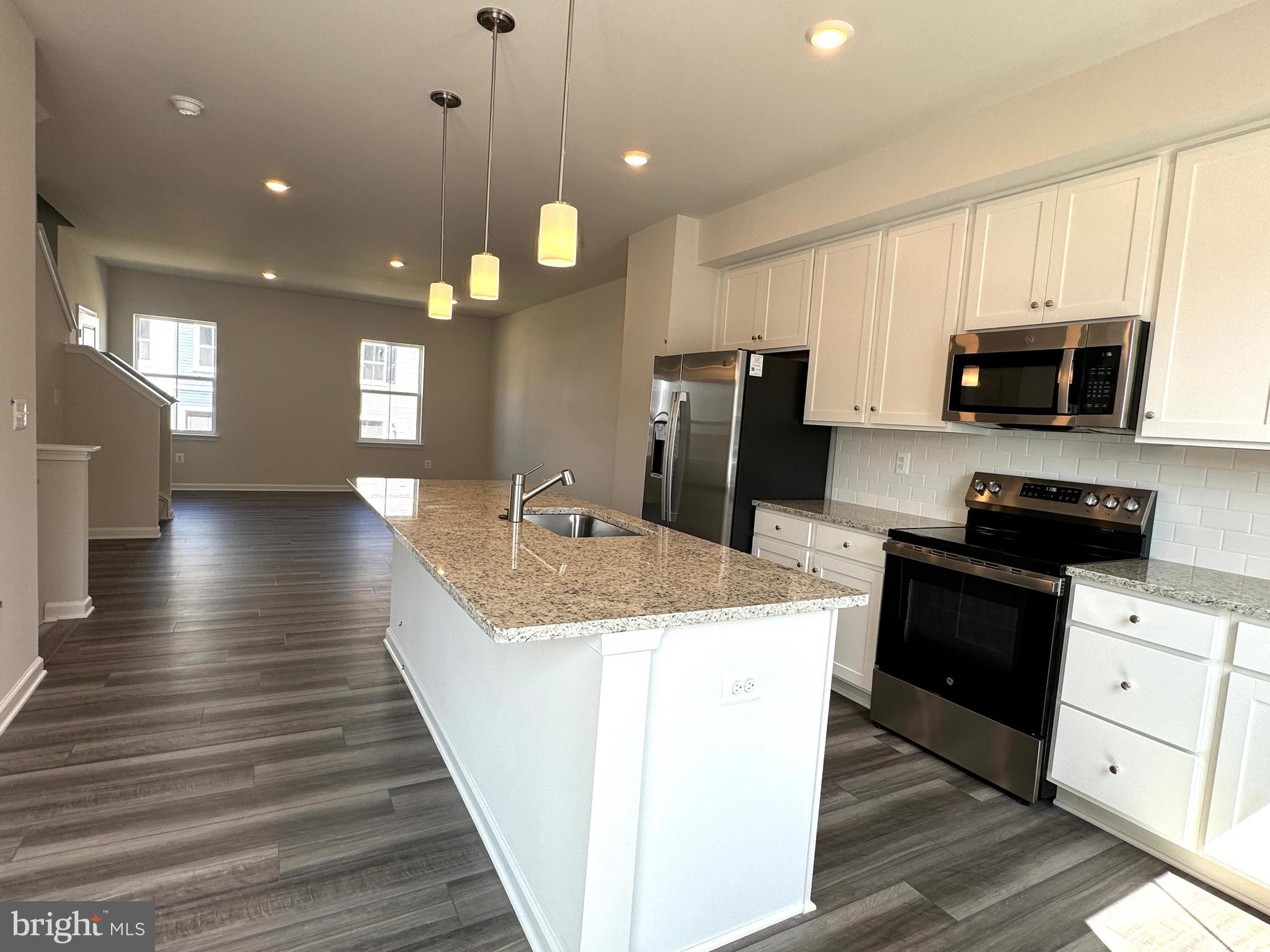 SHENANDOAH SPRINGS - Residential Lease