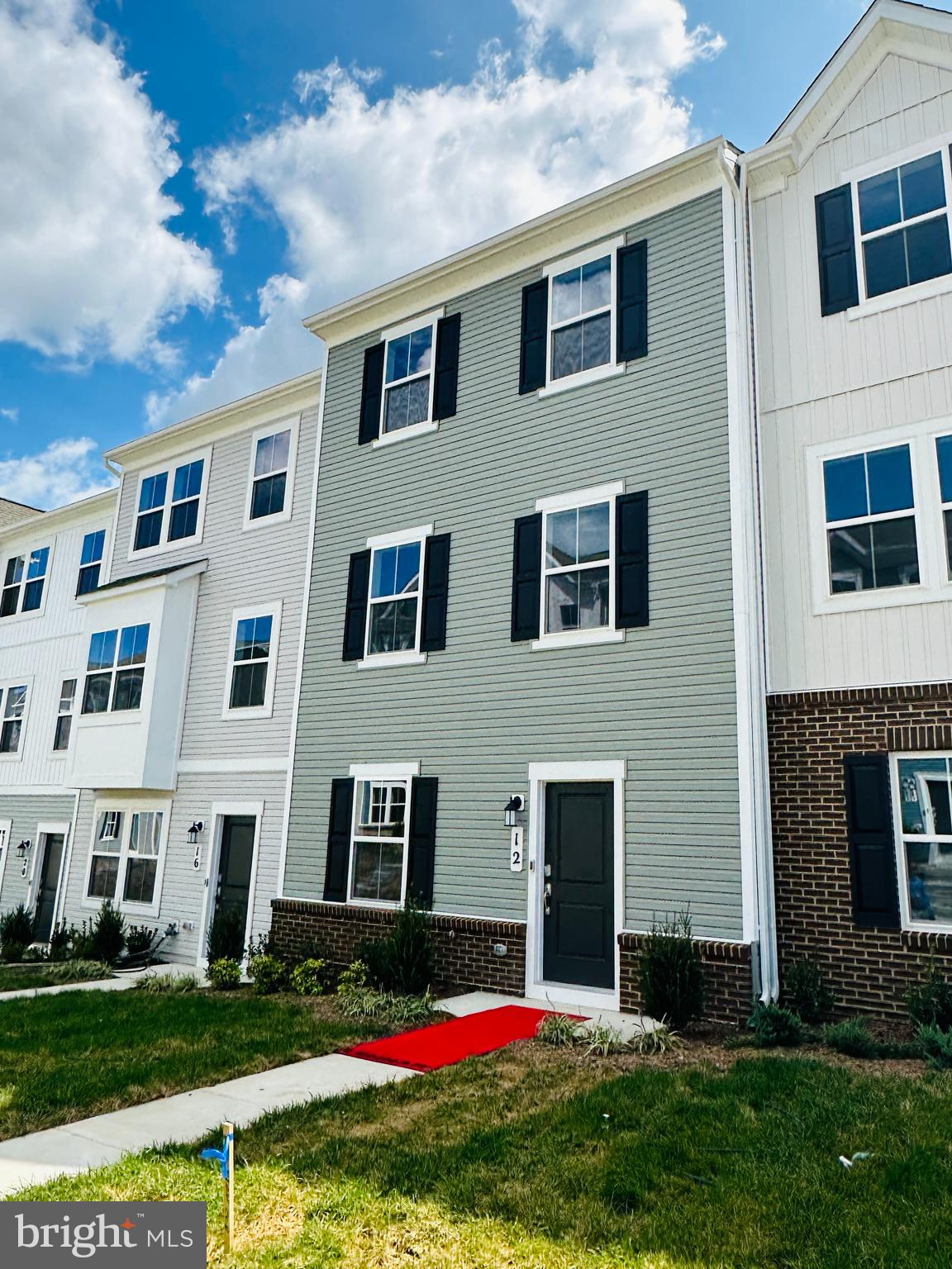 SHENANDOAH SPRINGS - Residential Lease