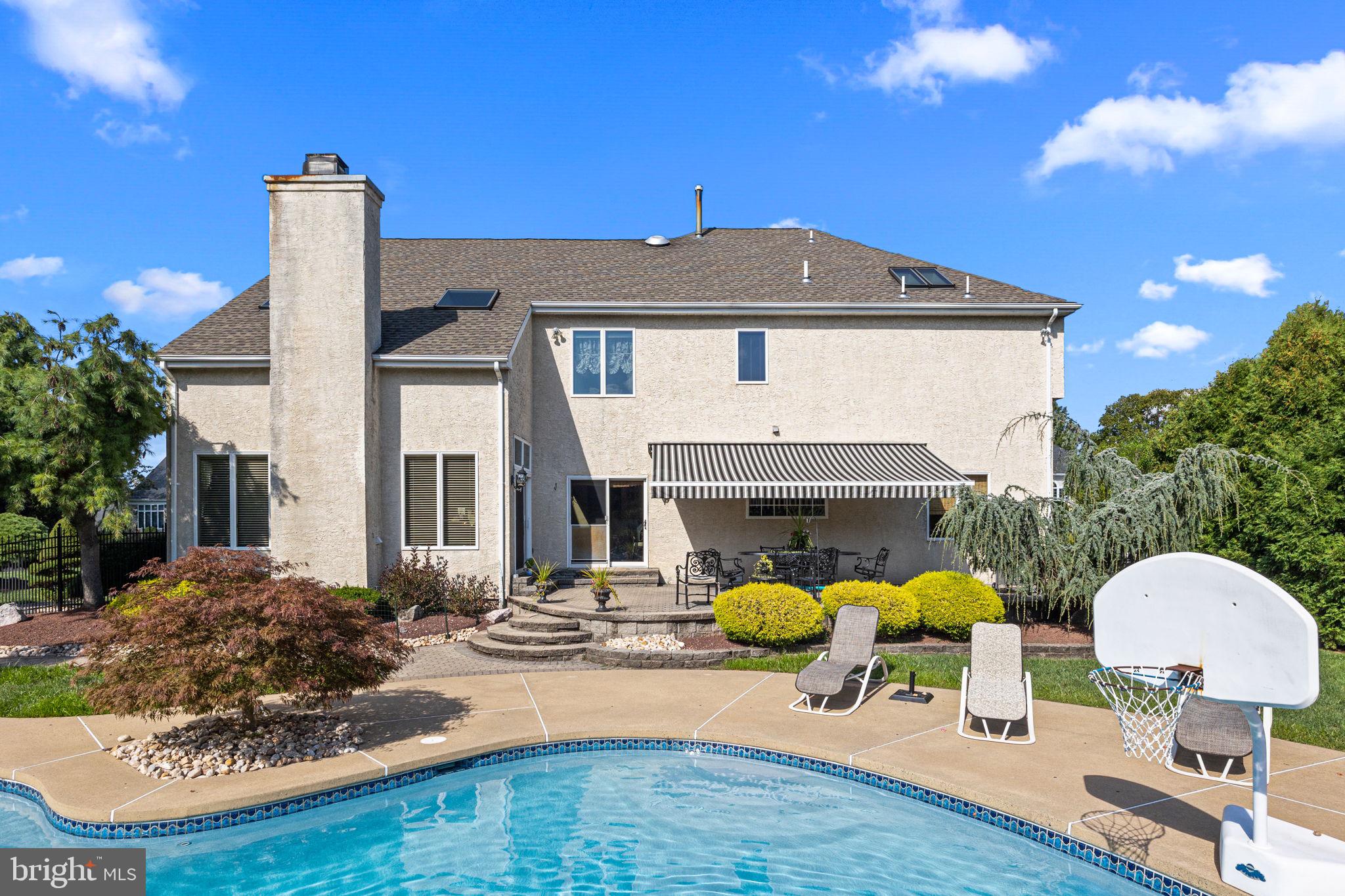 HILLS AT NORTHAMPT - Residential