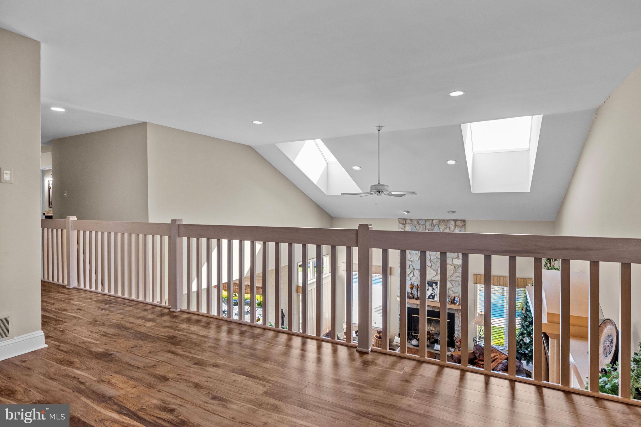 HILLS AT NORTHAMPT - Residential