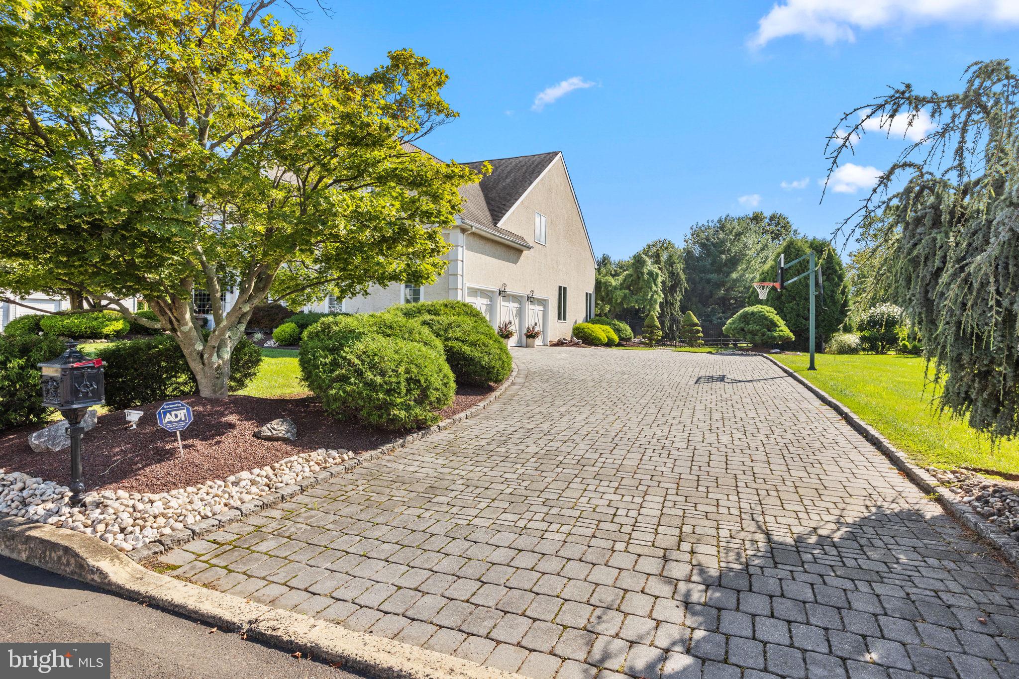 HILLS AT NORTHAMPT - Residential