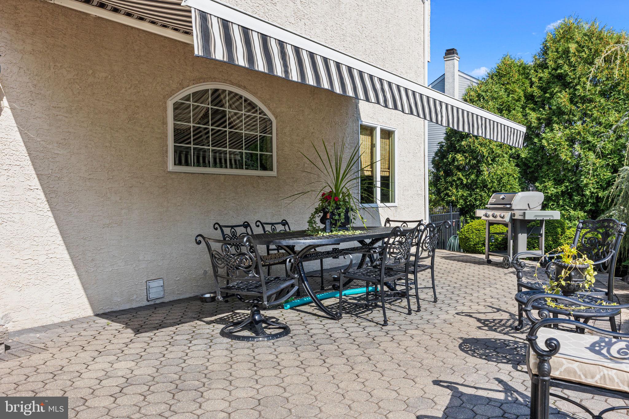 HILLS AT NORTHAMPT - Residential