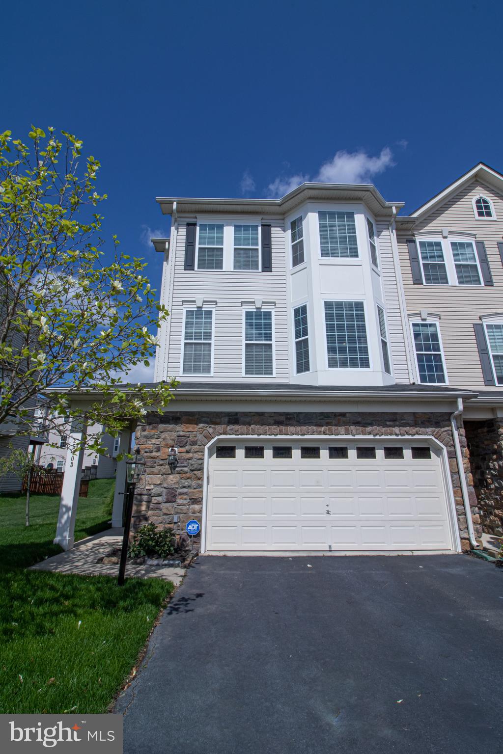 STONE RIDGE SOUTH - Residential