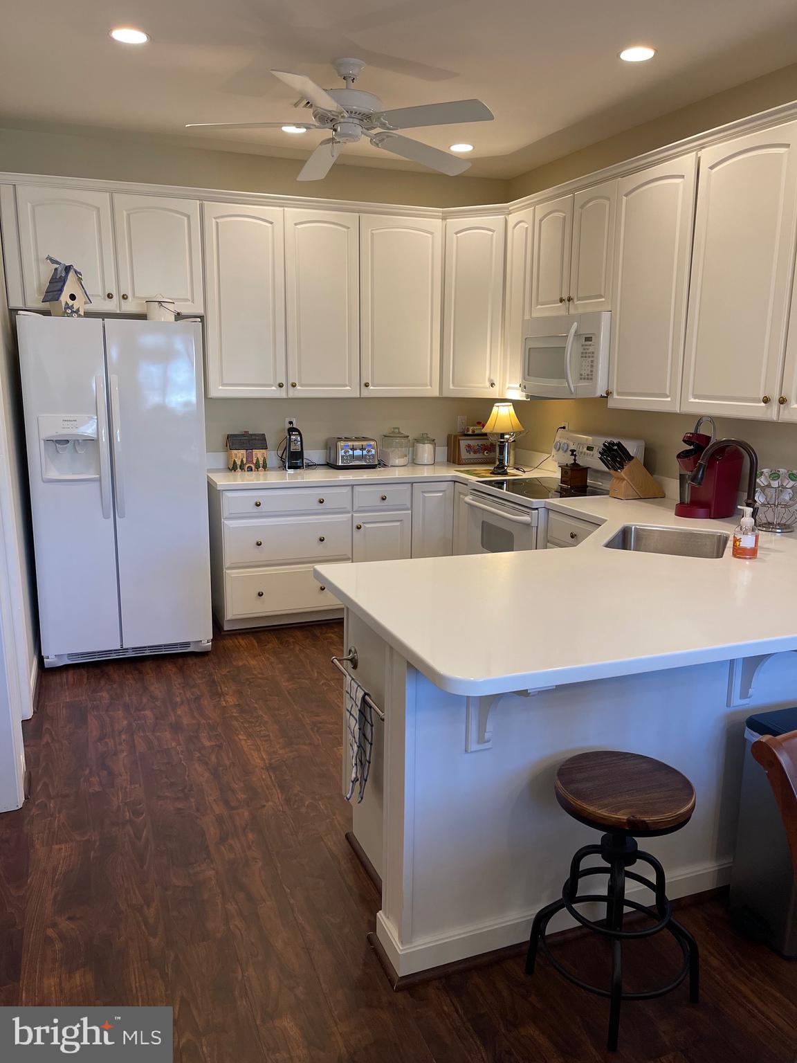 STONE CREEK - Residential