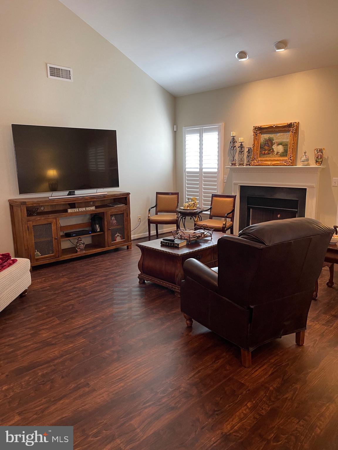 STONE CREEK - Residential
