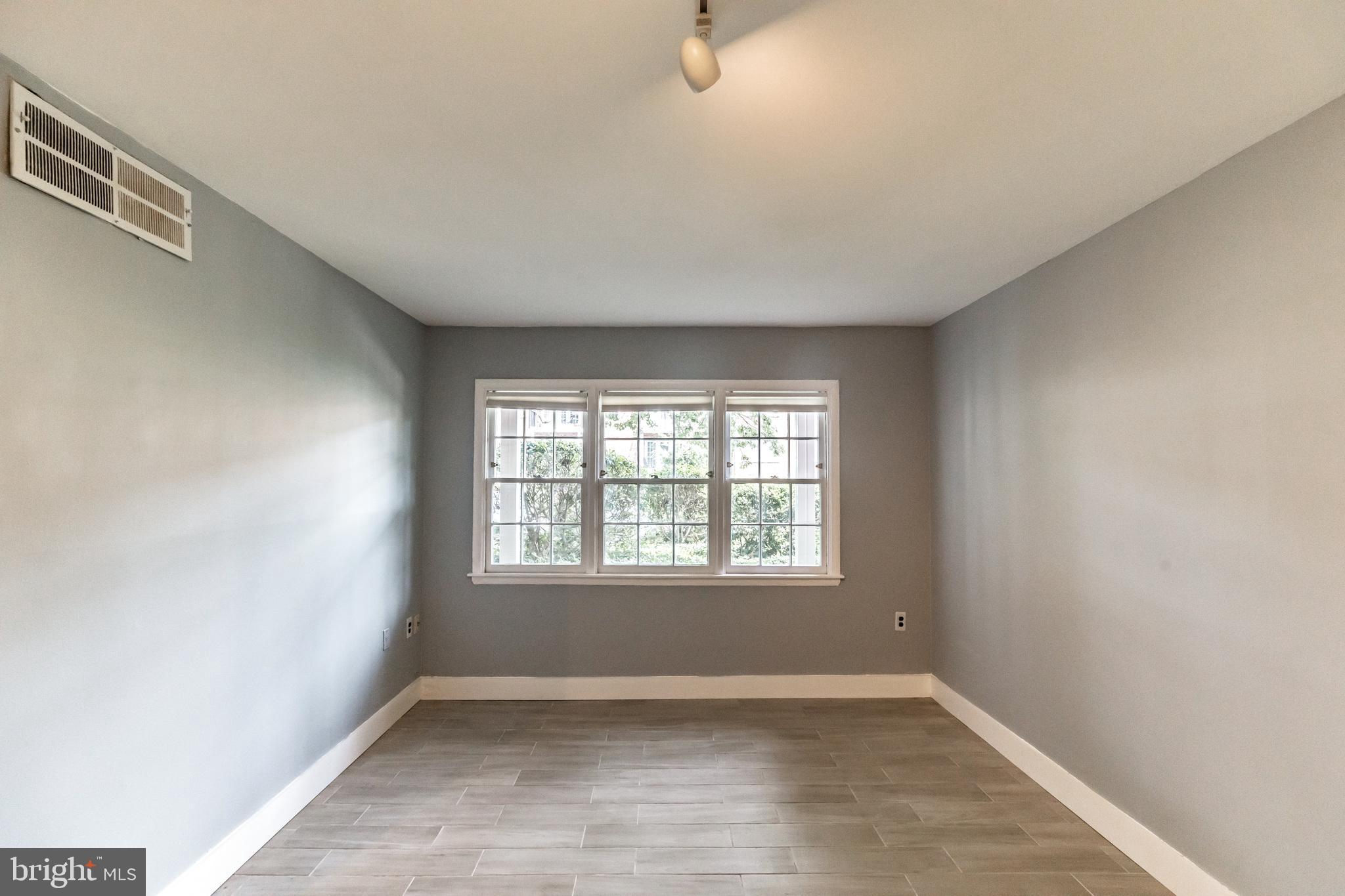 FOXCROFT COLONY - Residential