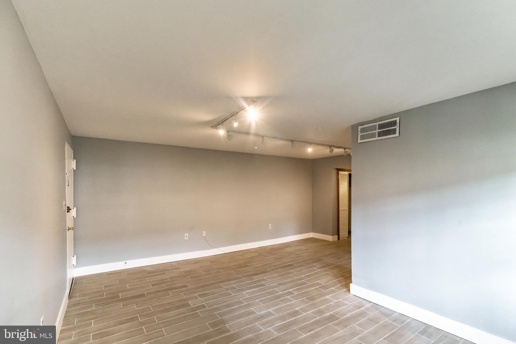 FOXCROFT COLONY - Residential