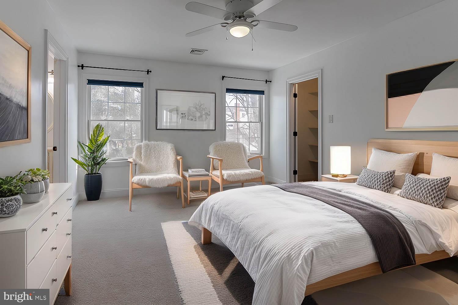 THOMPSON WOODS - Residential