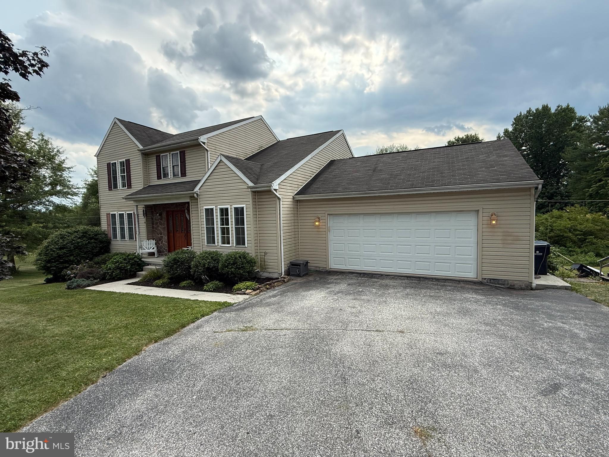 975 YELLOW HILL ROAD