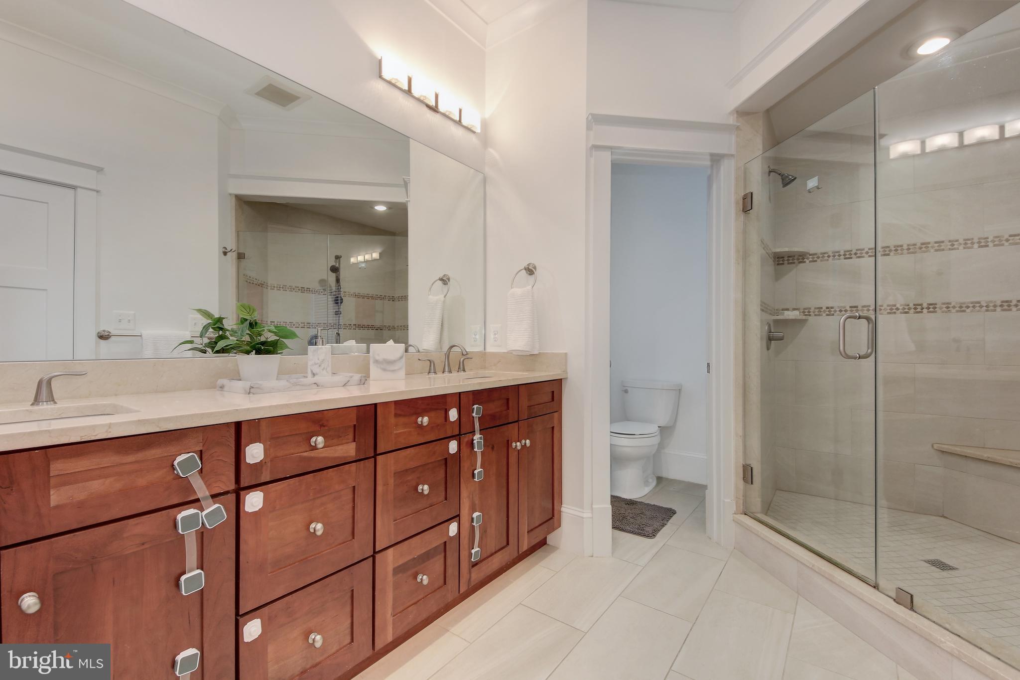 ROSEDALE PARK - Residential