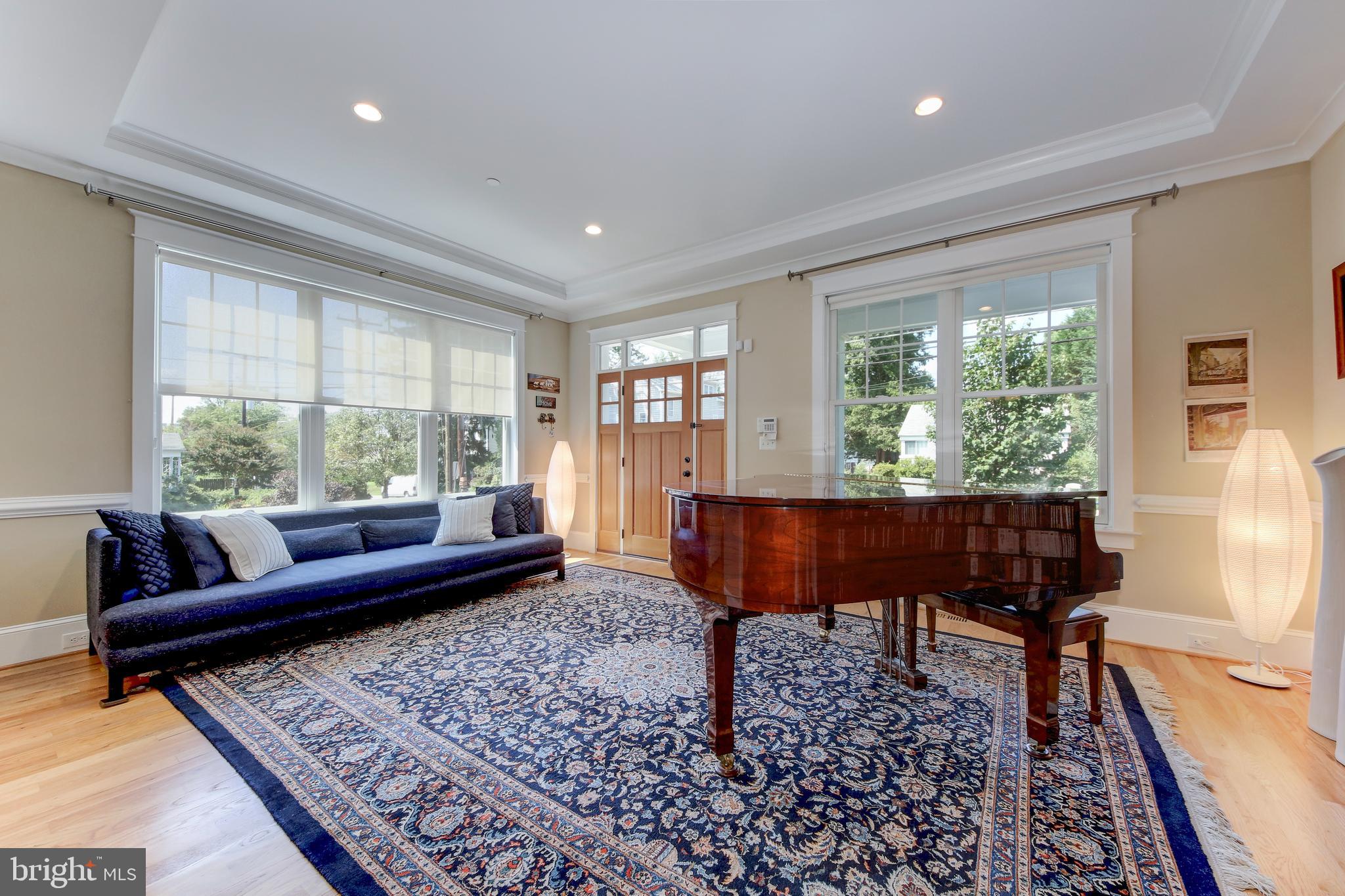 ROSEDALE PARK - Residential