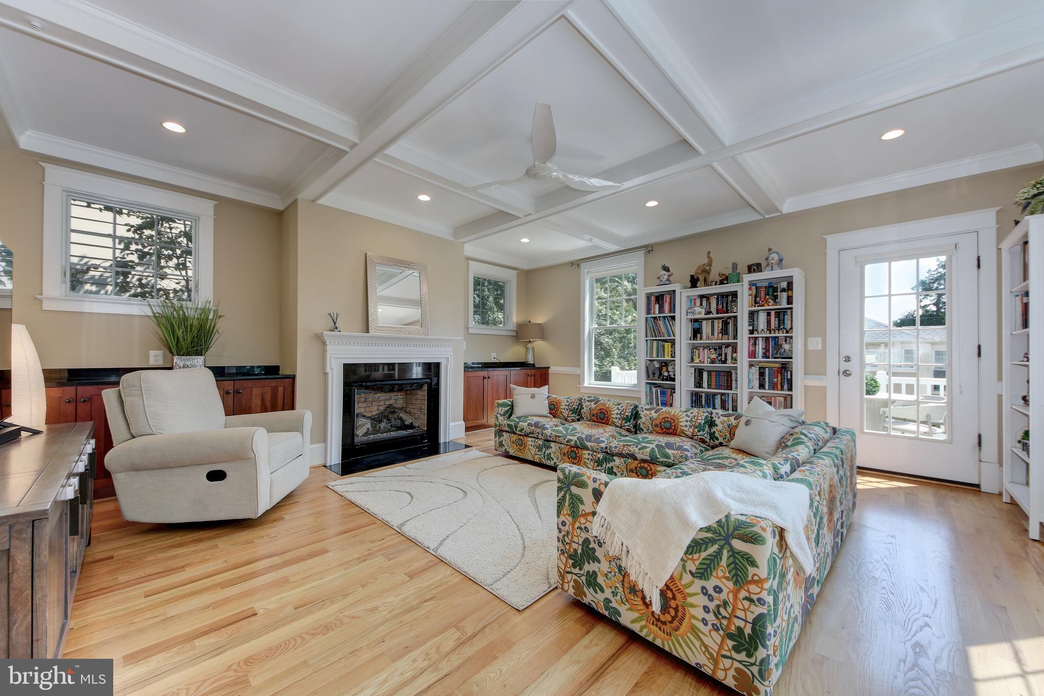 ROSEDALE PARK - Residential