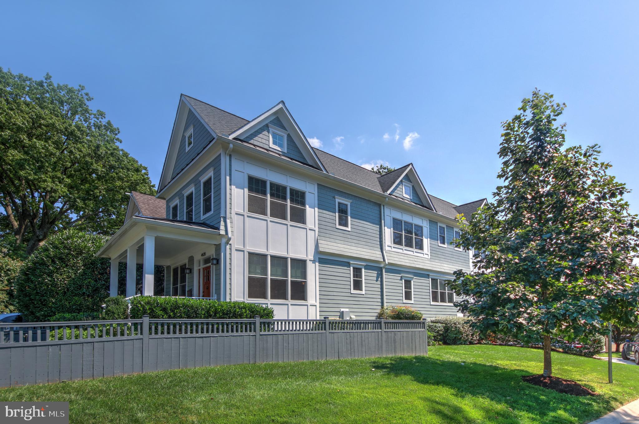 ROSEDALE PARK - Residential