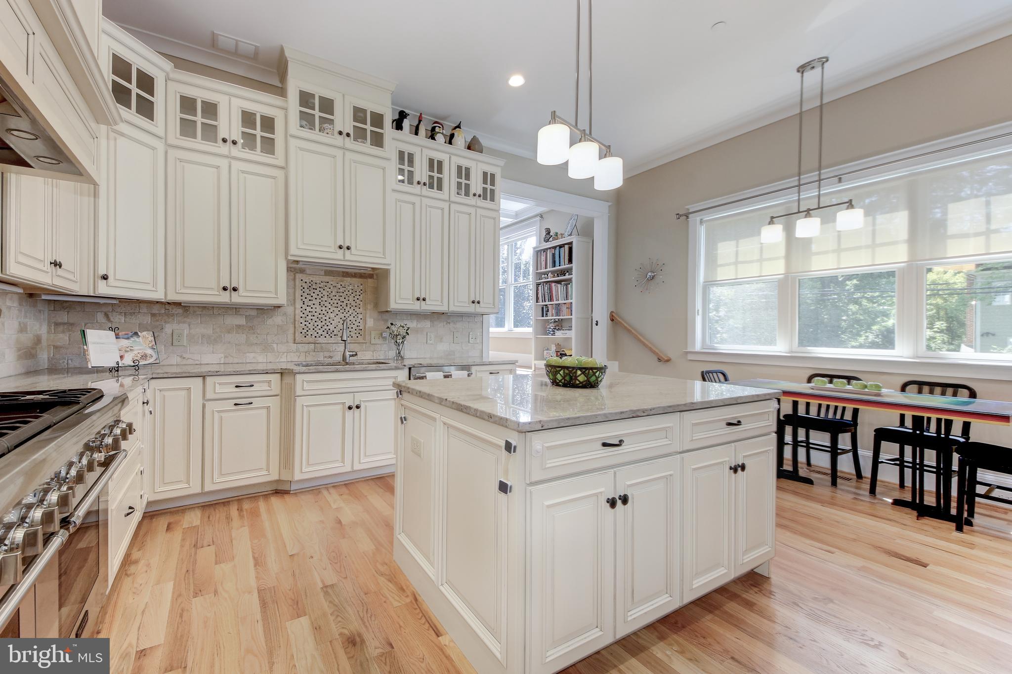 ROSEDALE PARK - Residential