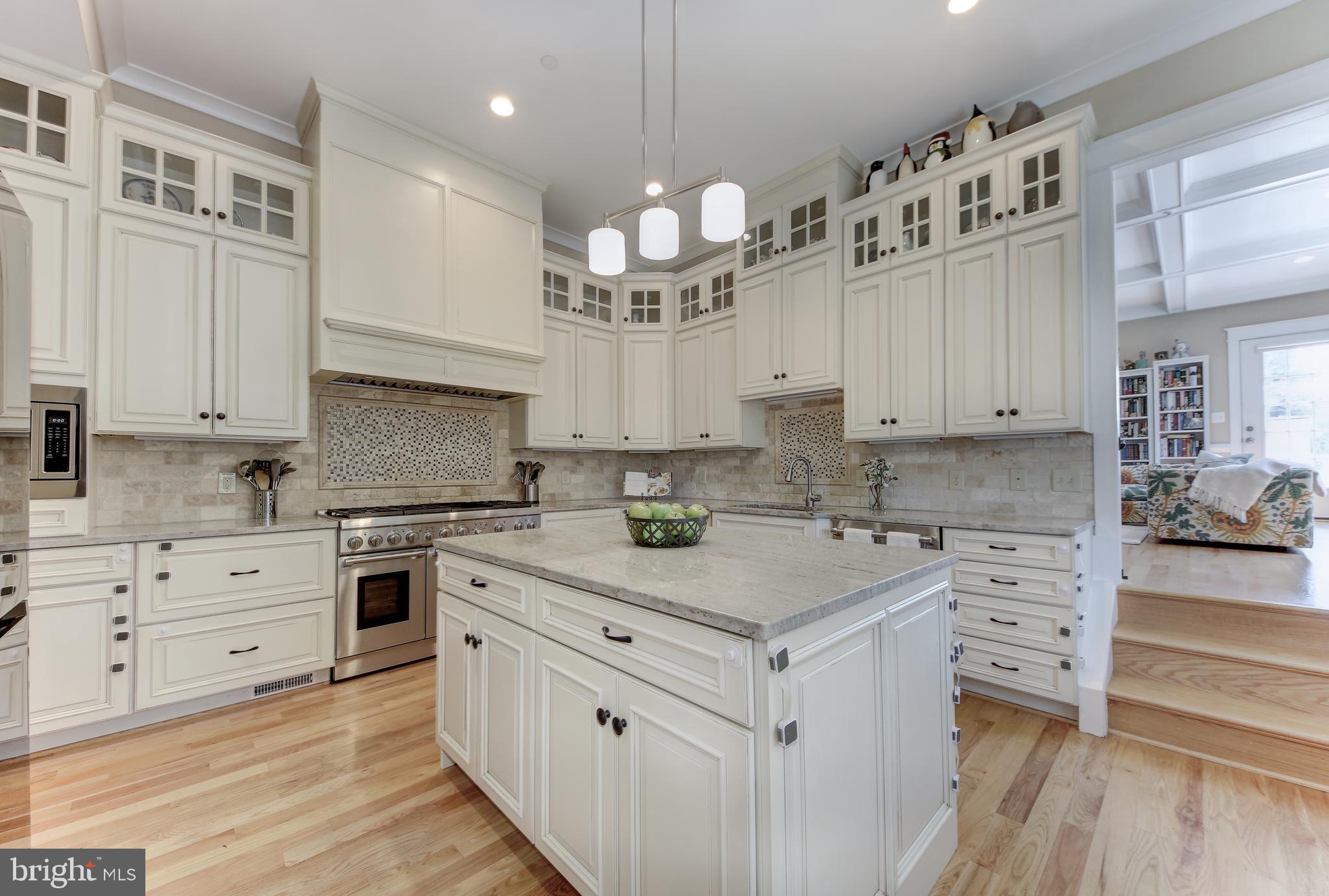 ROSEDALE PARK - Residential