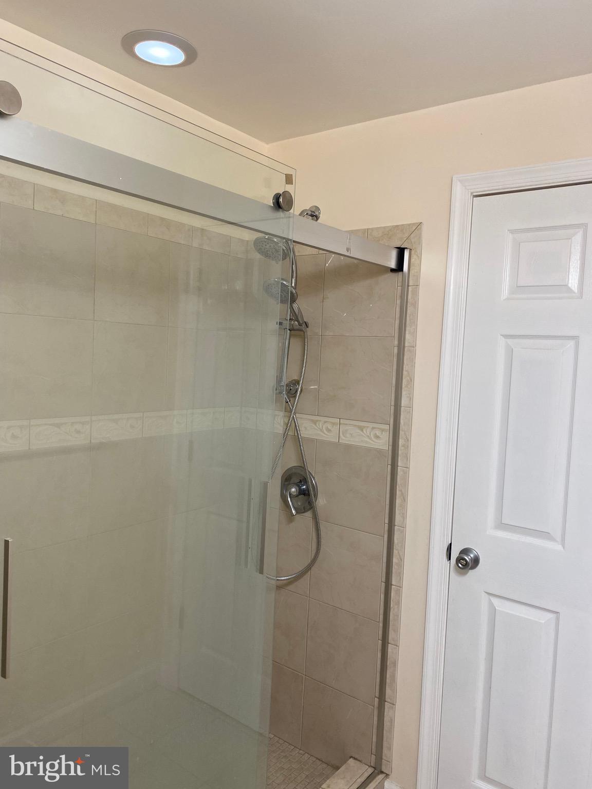 GERMANTOWN - Residential Lease