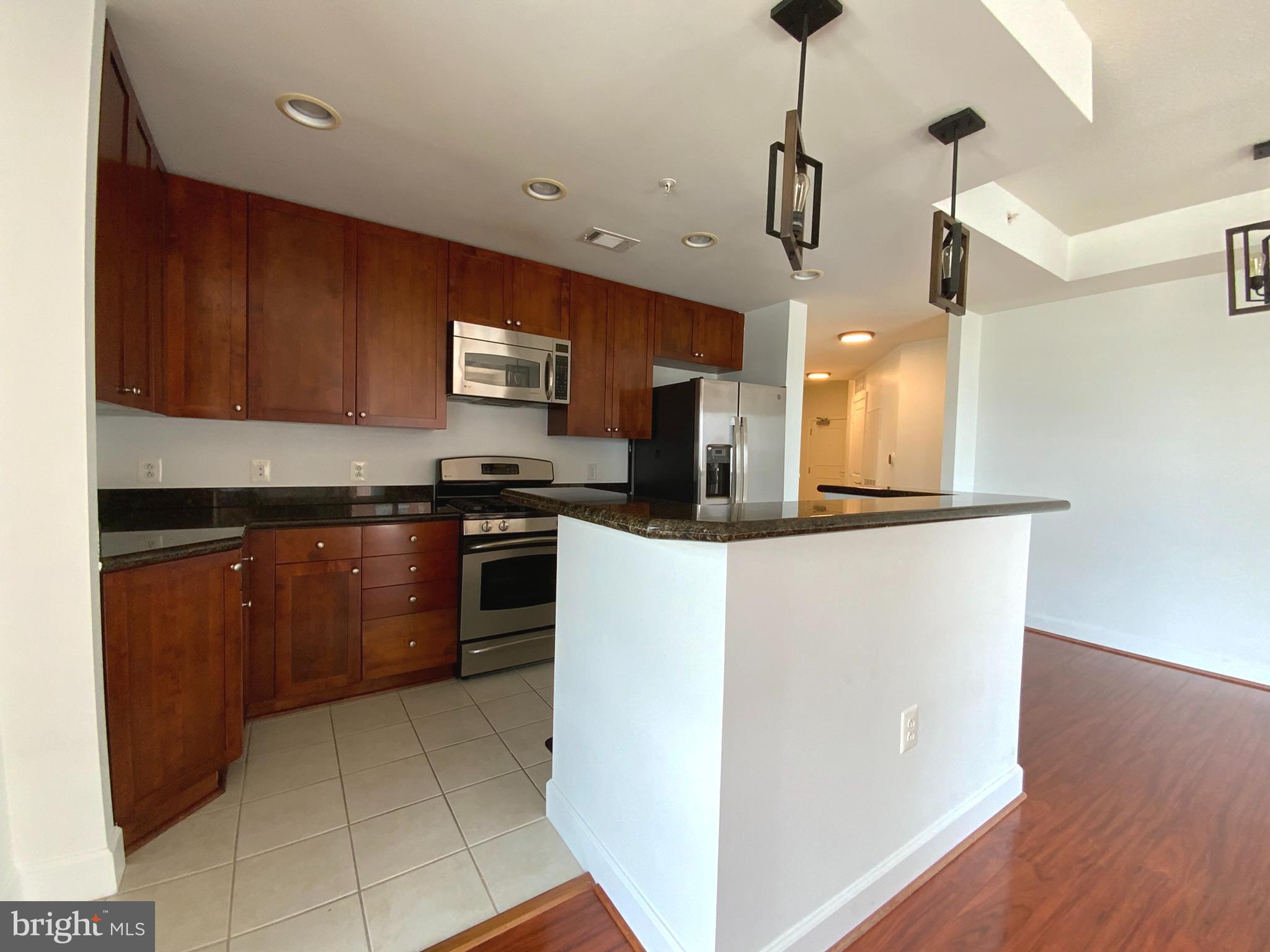 3650 S GLEBE ROAD 643
