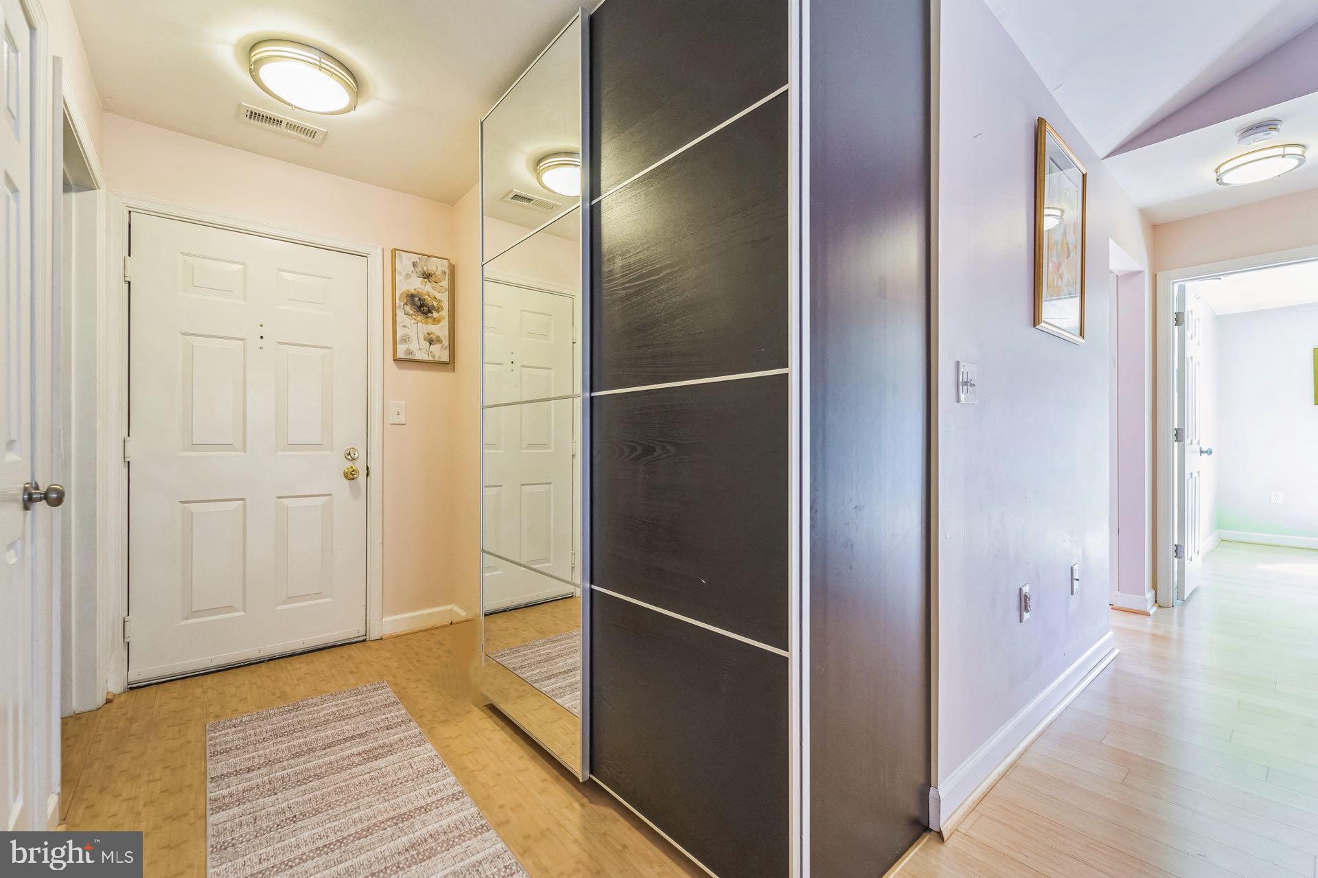 SILVERBROOK WOOD - Residential