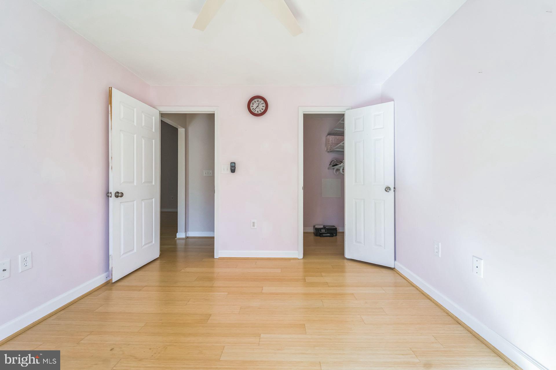 SILVERBROOK WOOD - Residential